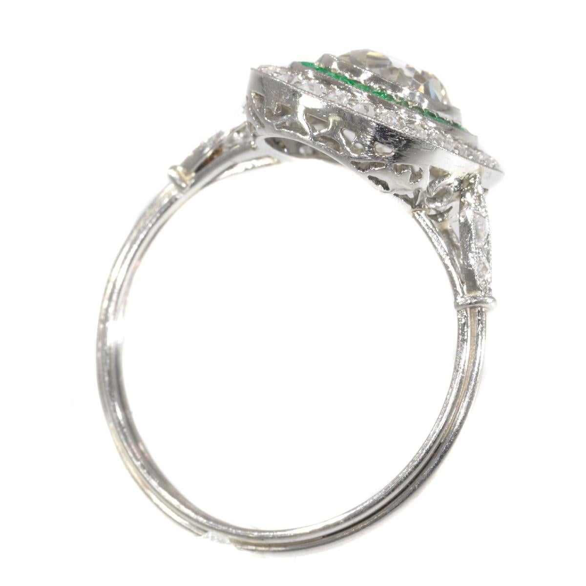 Vintage Art Deco Style Platinum Diamond and Emerald Engagement Ring, 1930s For Sale 3