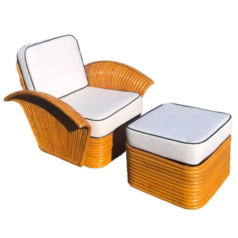 La collezione Harveys comprende un set da salotto in stile Art Déco con due poltrone lounge con braccioli a ventaglio e due pouf abbinati. Ogni sedia è caratterizzata da braccioli a ventaglio con una base in rattan impilata. L'ottomana ha una base