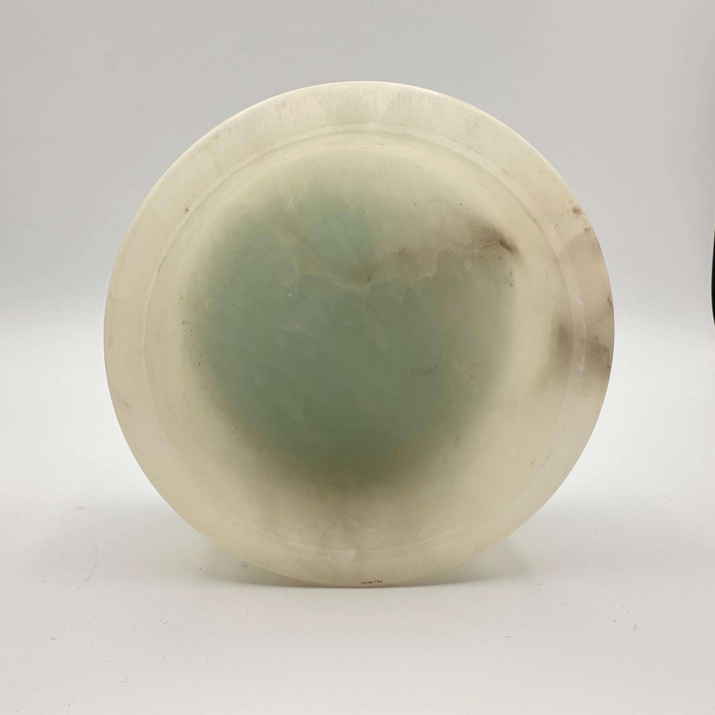 Vintage Art Deco Style Round Lidded Stone Box with White and Green  For Sale 2