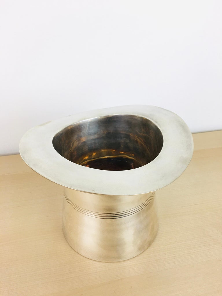 Vintage Art Deco Style Silverplated Top Hat Ice Bucket For Sale at 1stDibs