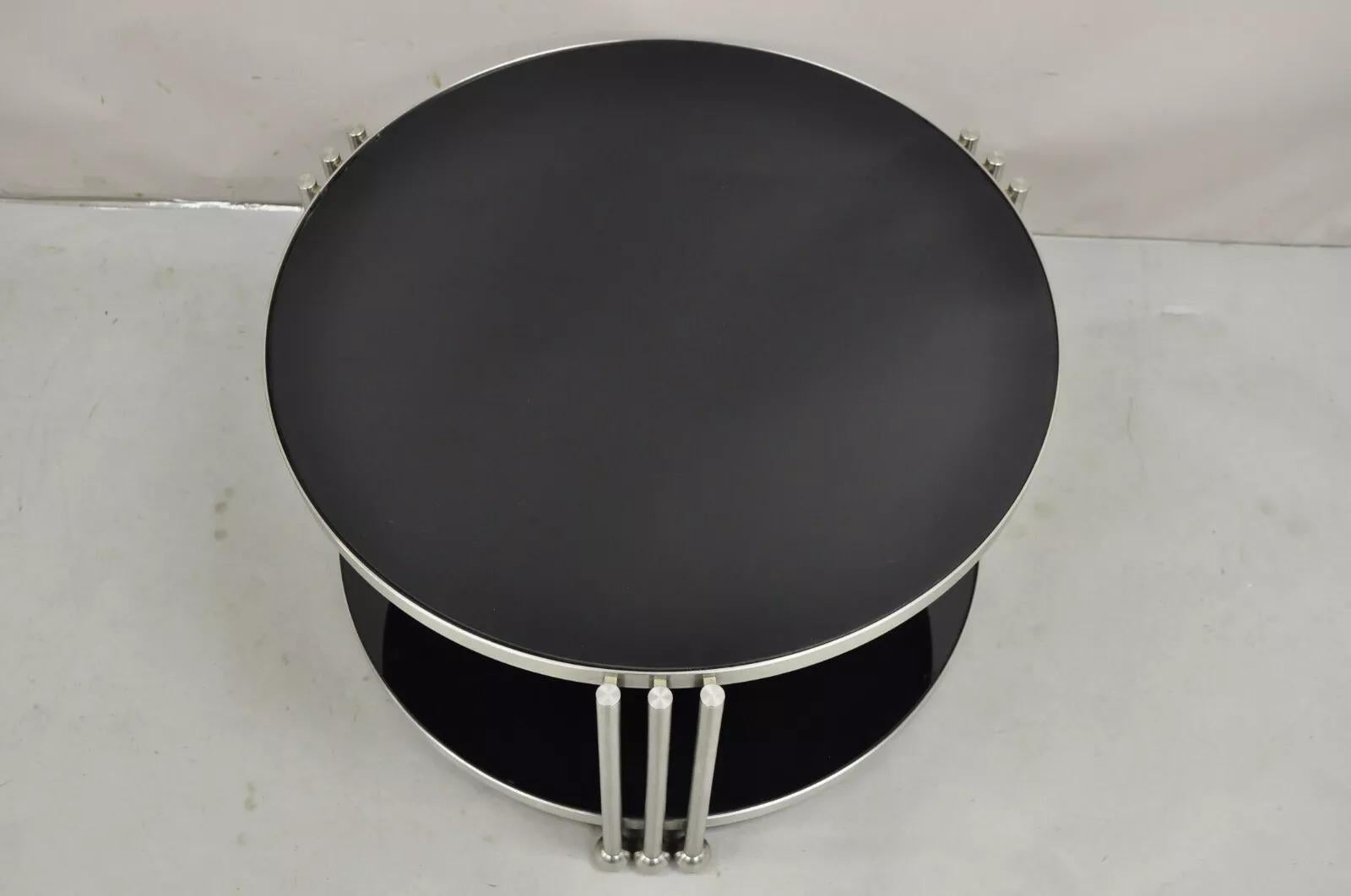 Vintage Art Deco Stil Stahl und Rauchglas 2 Etagen runder Couchtisch (Art déco) im Angebot