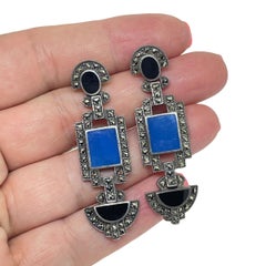 Orecchini pendenti in stile Art Deco d'epoca in argento 925 con smalto alla marcasite