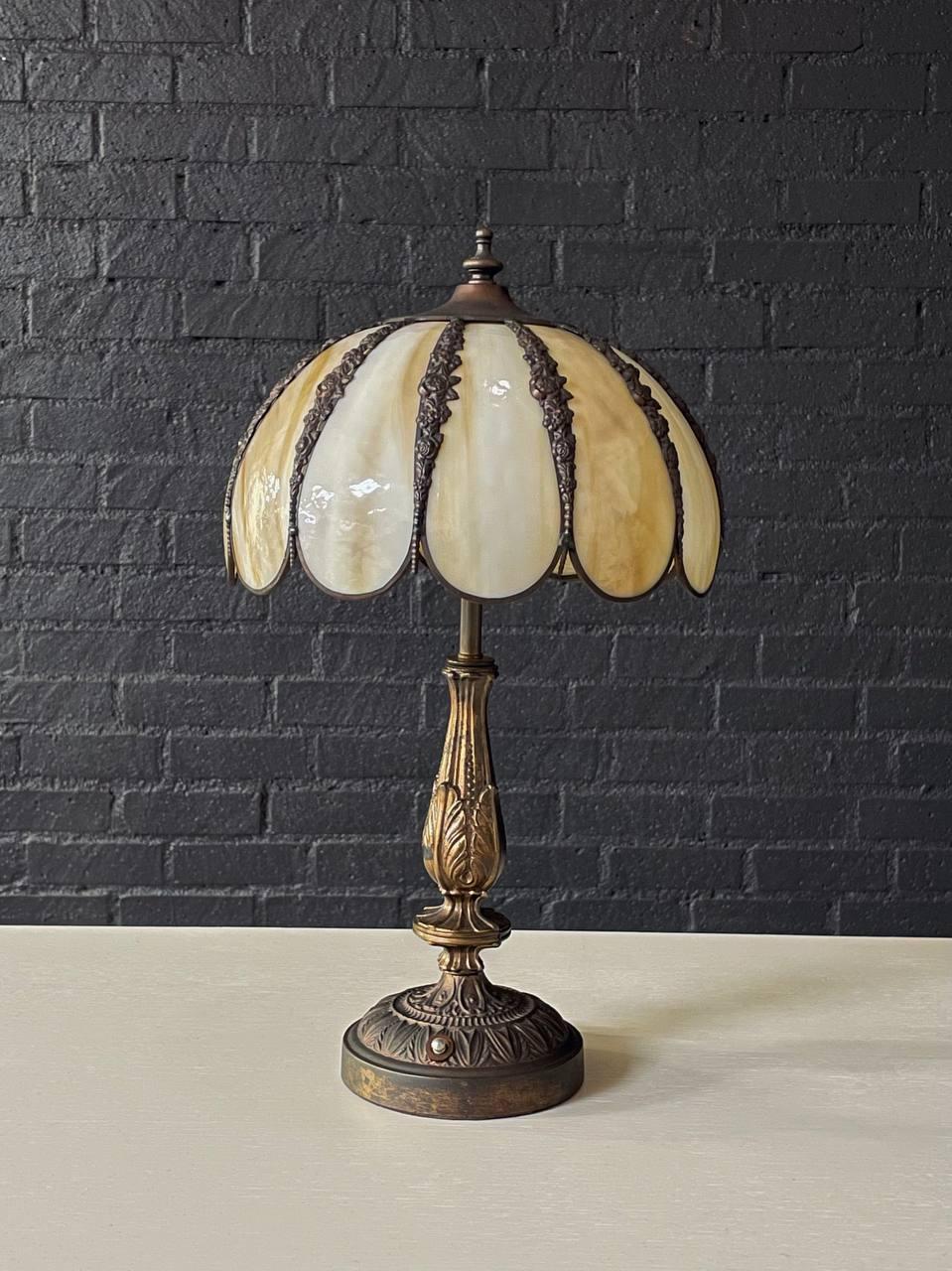 American Vintage Art Deco Style Table Lamp with Tiffany Style Shade