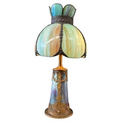 Lampe de bureau vintage de style Art déco avec abat-jour de style Tiffany