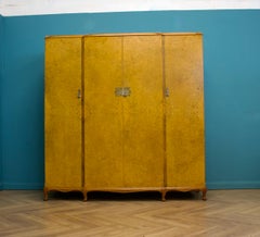 Armadio in legno di noce in stile Art Déco di Alfred Cox per Heal's, anni '50