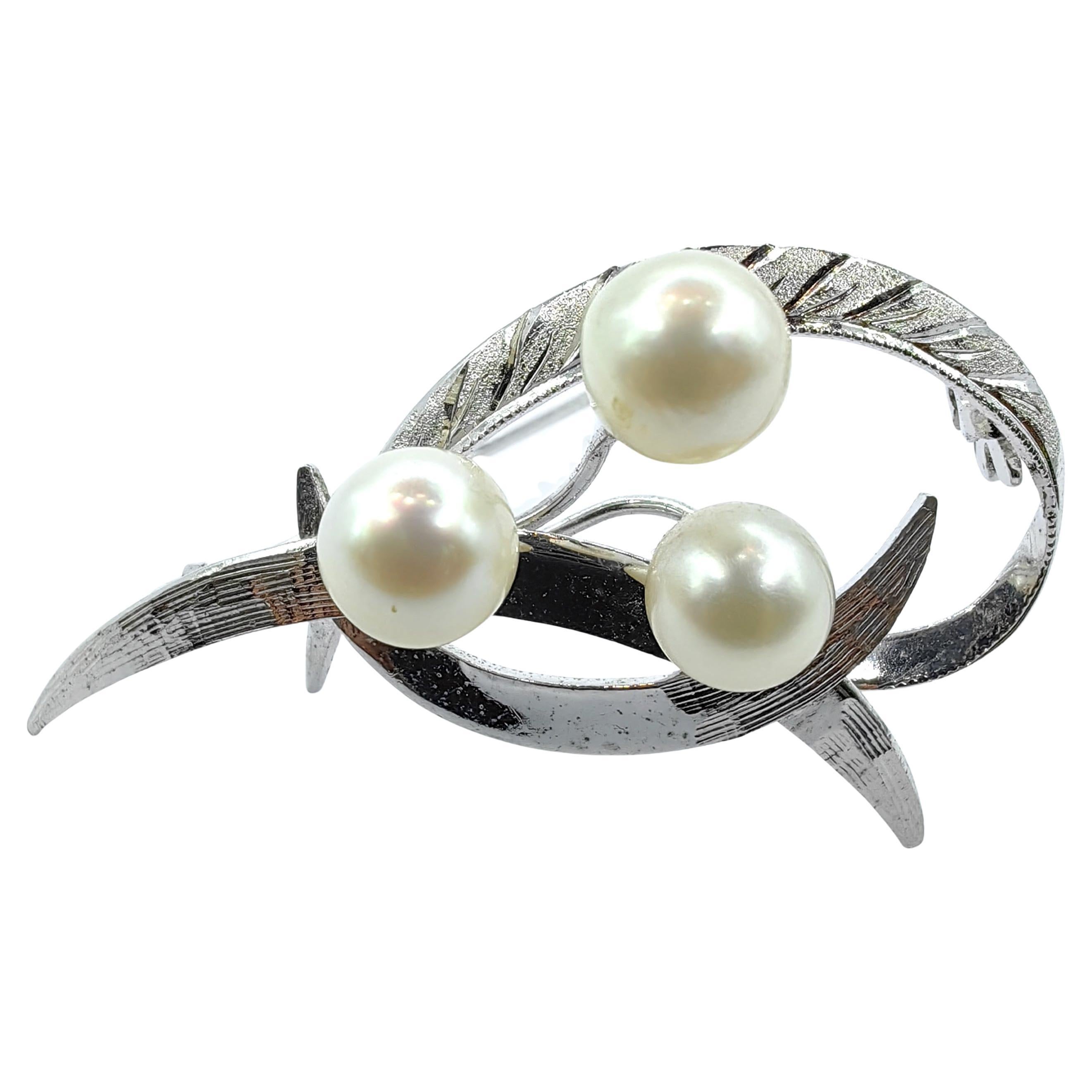 Broche feuille florale vintage de style Art déco en argent sterling et perles blanches