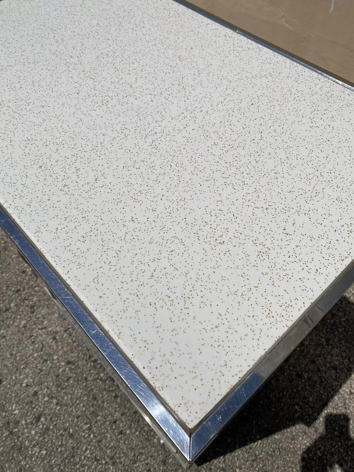 Vintage Art Deco Stil Weiß Stahl Metall Küche Medizinischer Zahnarzt-Schrank (Art déco)