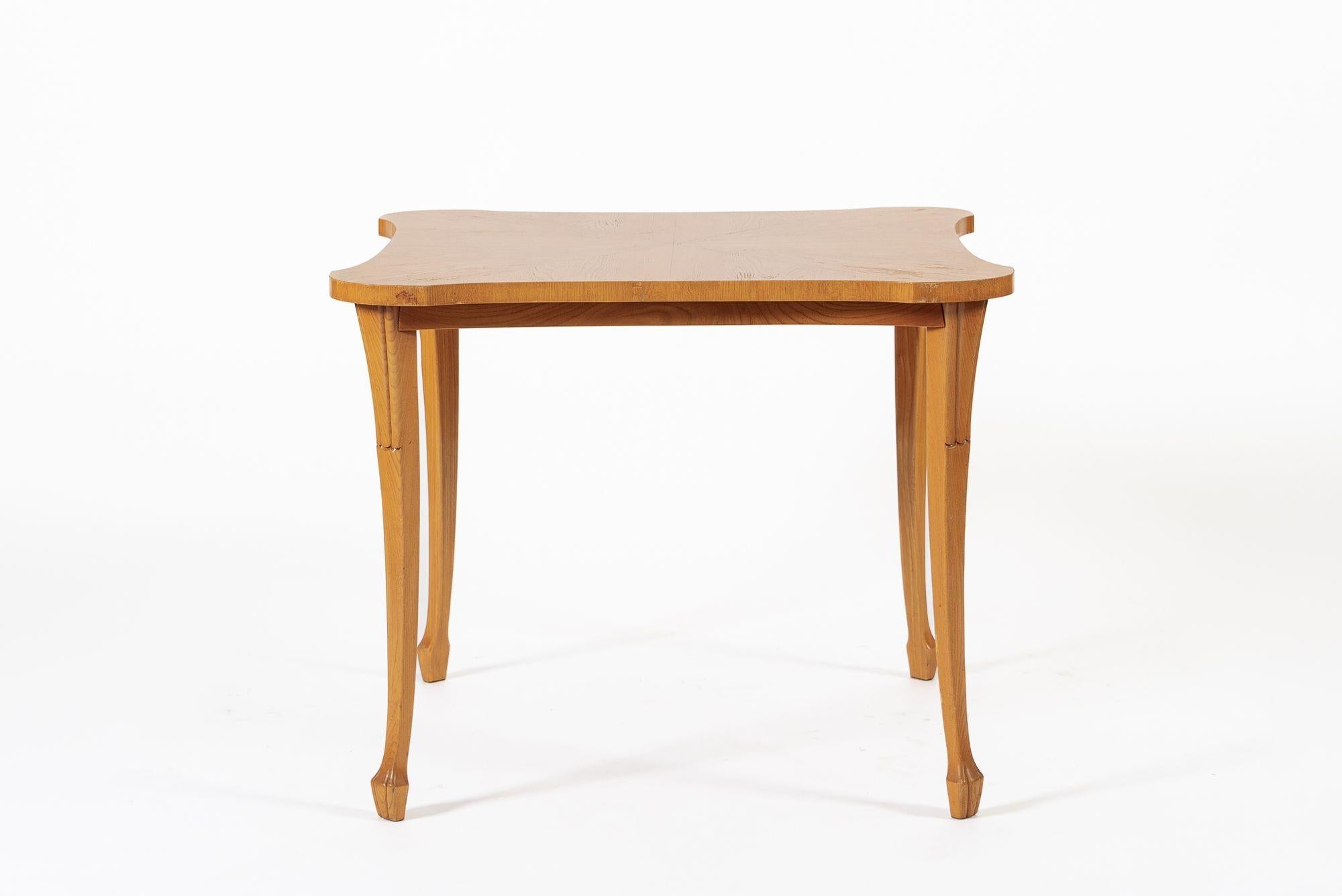 Mid-20th Century Vintage Art Deco Swedish Square Beech Scalloped Table 1940s For Sale