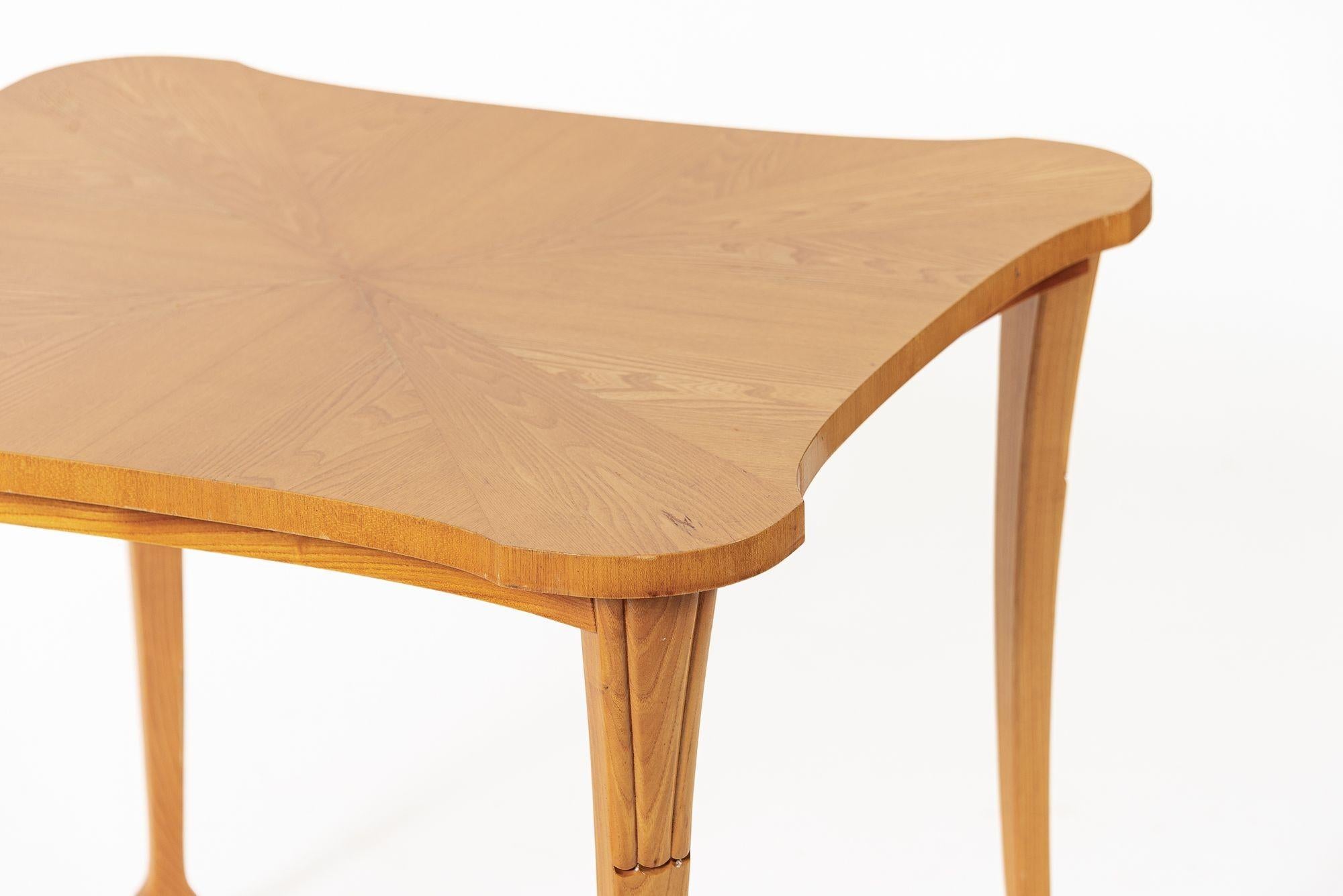 Vintage Art Deco Swedish Square Beech Scalloped Table 1940s For Sale 2