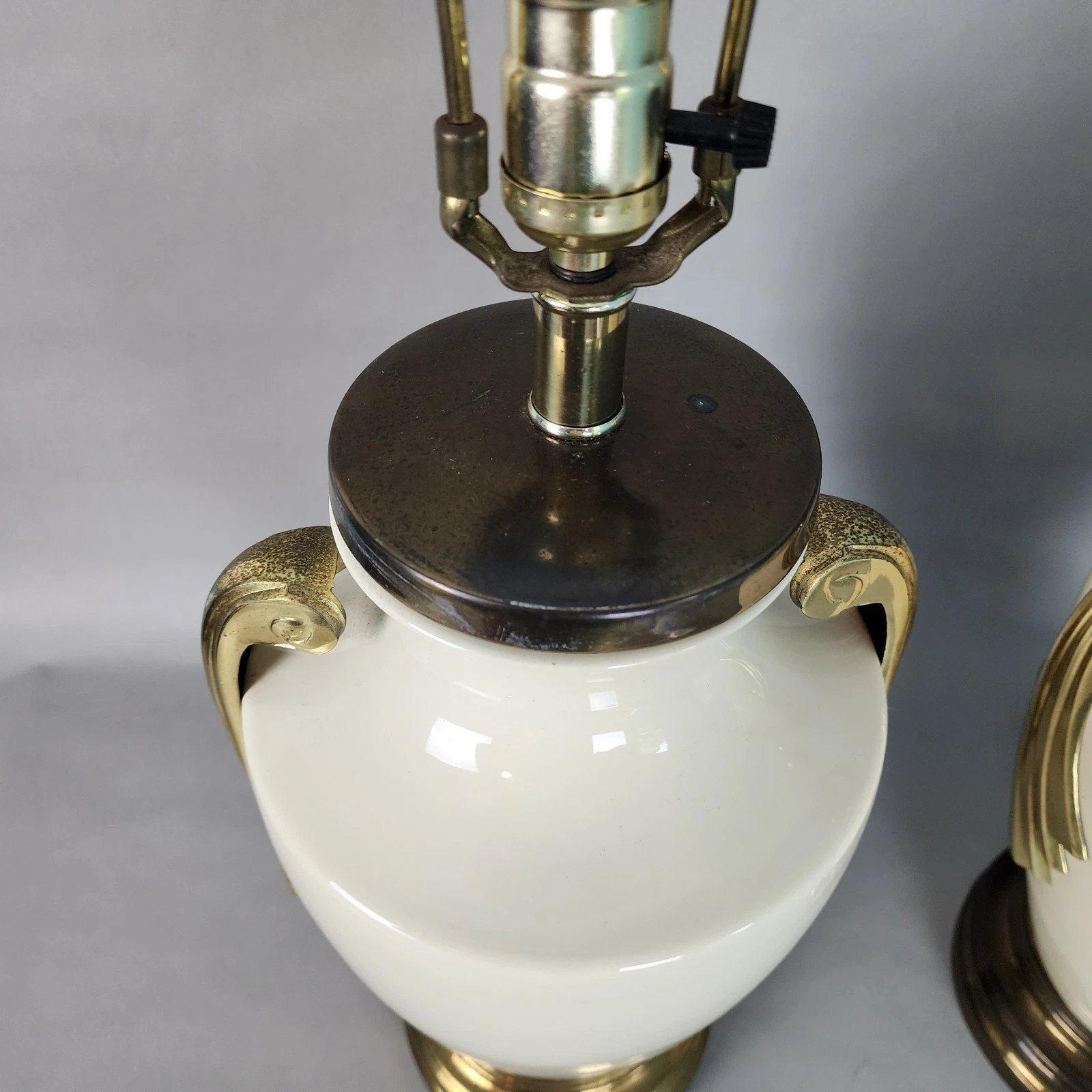 Vintage Art Deco Tischlampen Keramik Messing A Pair im Angebot 2