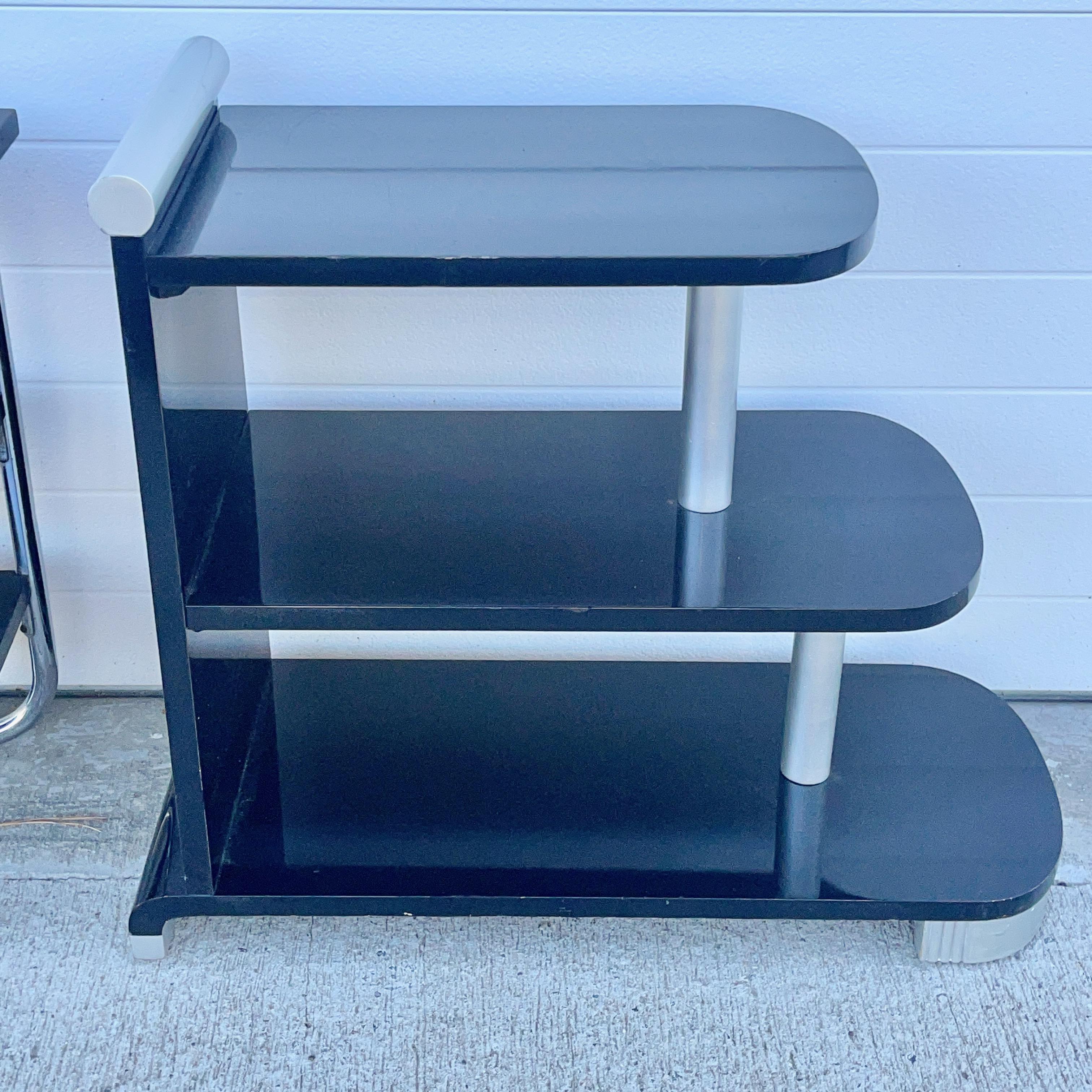 Vintage Art Deco Three Tier End Table In Good Condition For Sale In Hanover, MA