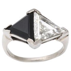 Vintage Art Deco Triangular Diamond and Onyx Platinum Ring