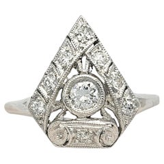 Vintage Art Deco Triangular Filigree Ring with Diamonds in Platinum