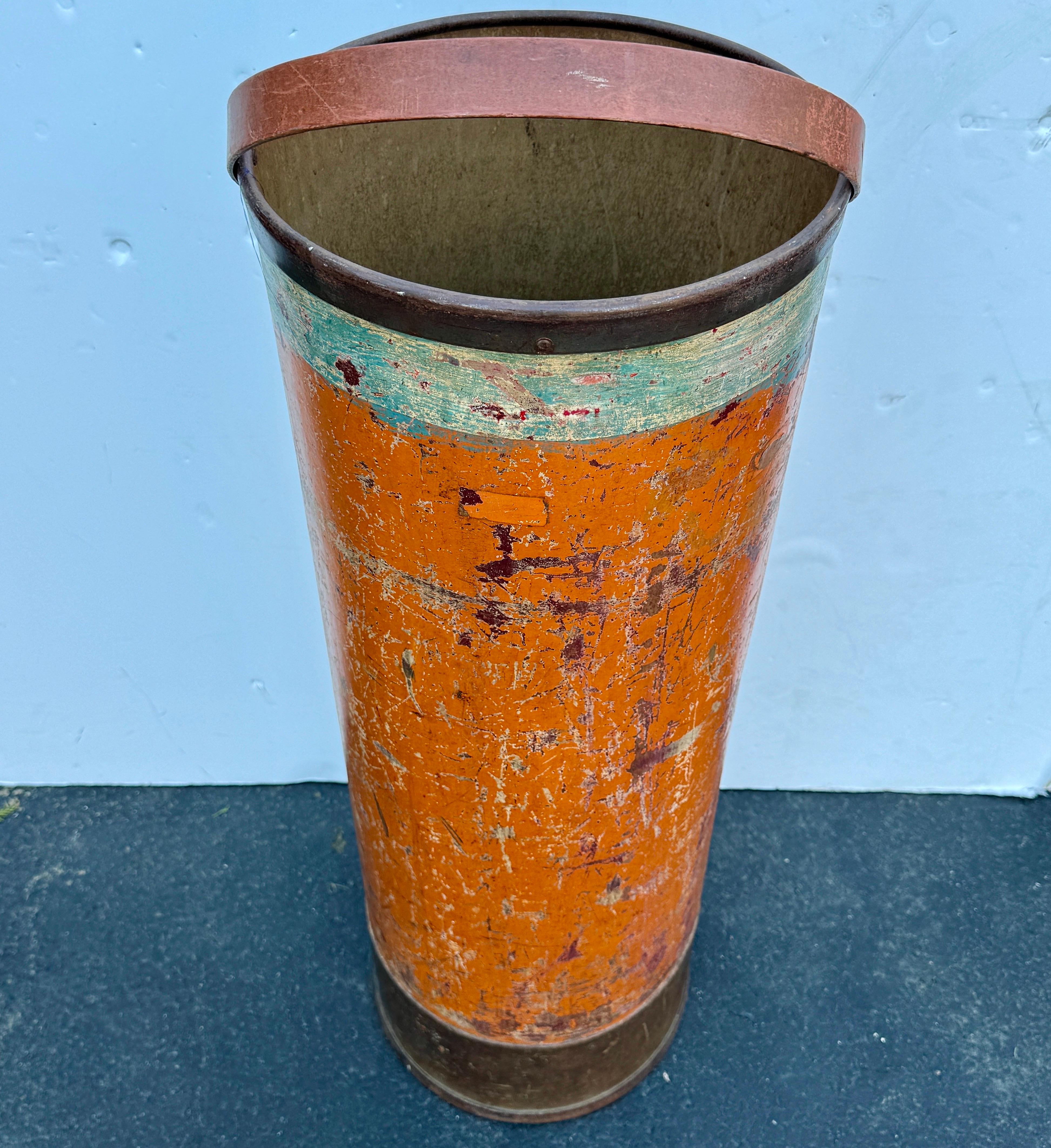 Vintage Art Deco Umbrella Cane Stand Barrel with Golfers For Sale 7