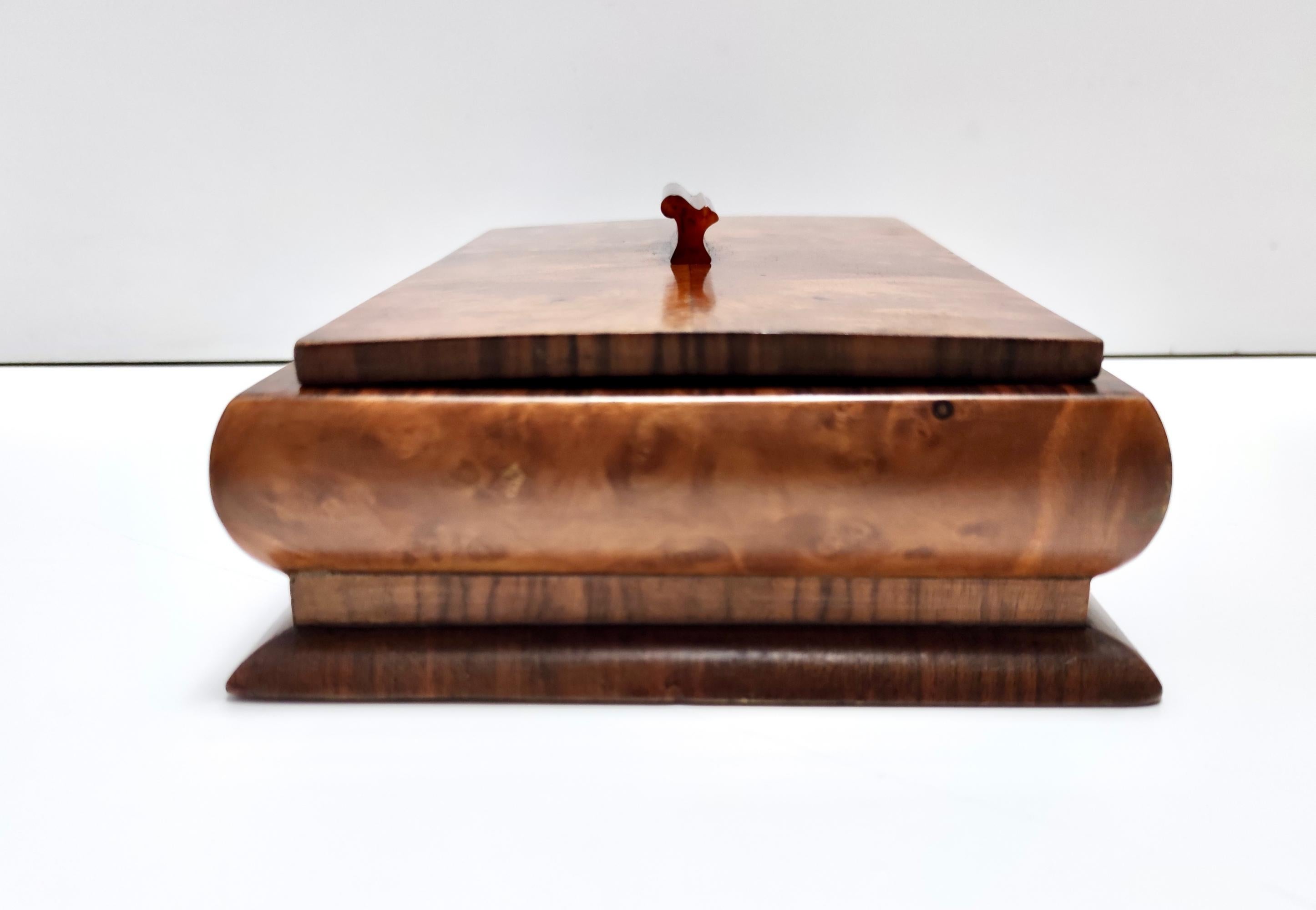 Mid-20th Century Vintage Art Deco Walnut and Walnut-Root Box, Italy For Sale