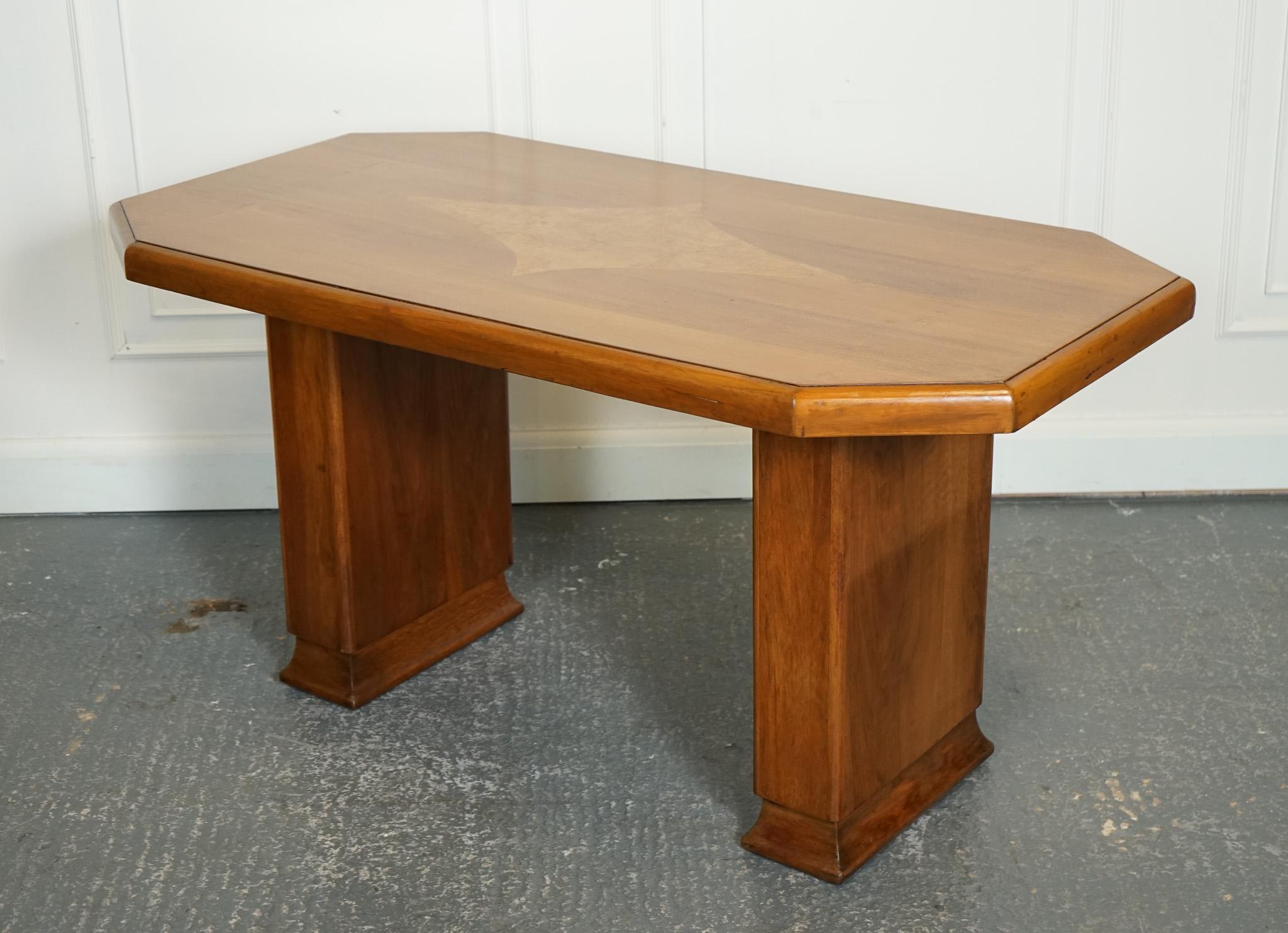 Art Deco VINTAGE ART DECO WALNUT DINiNG TABLE 4 TO 6 PERSON J1 For Sale