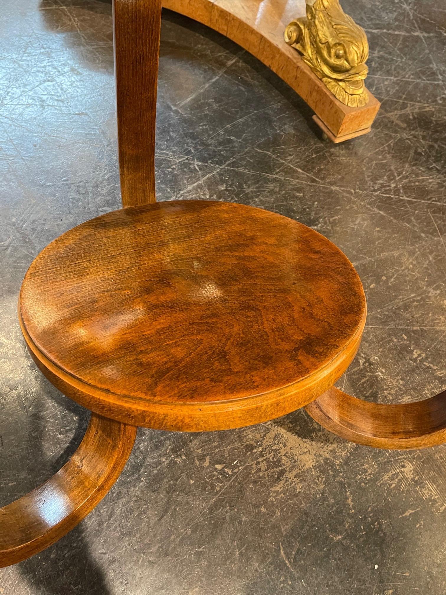 Vintage Art Deco Walnut Side Tables In Good Condition In Dallas, TX