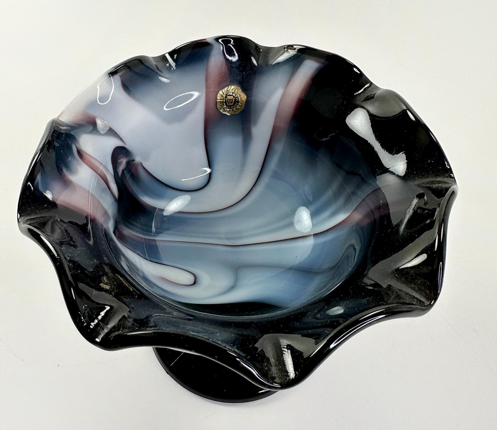 A charming petite black ruffled vintage art deco Westmoreland art slag glass purple and white dish bowl. Hand blown glass with marbleized coloring with white, black/dark purple with some ochre accents. 

In excellent condition. Would make a great
