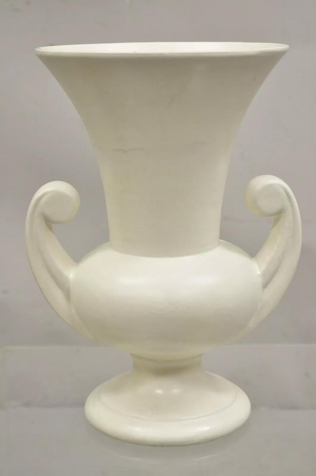 Vaso d'epoca Art Deco in ceramica smaltata bianca alto 15