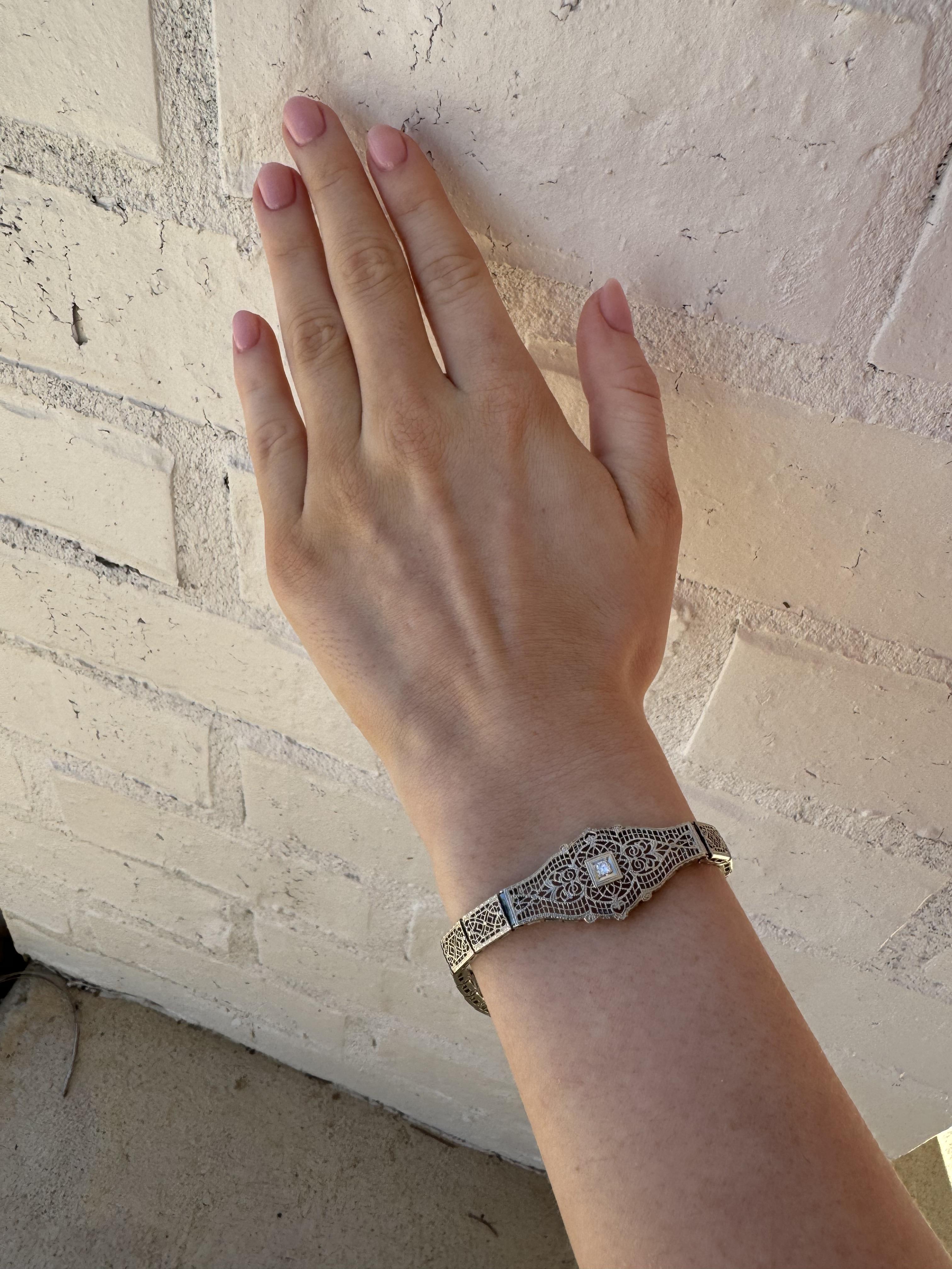 We always love these vintage bracelets!
Such great detail!!

Bracelet Details
Material: 10K White Gold
Era: Art Deco 1920 - 1940
Head Width: 15.8mm
Link Width: 6.2mm
Weight: 9.8 Grams
Length: 7 Inches
Can Be Shorten Upon Request

Accented by the