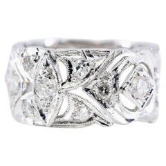  Vintage Art Deco Breiter Platin-Diamant-Eternity-Ring Circa 1940er Jahre