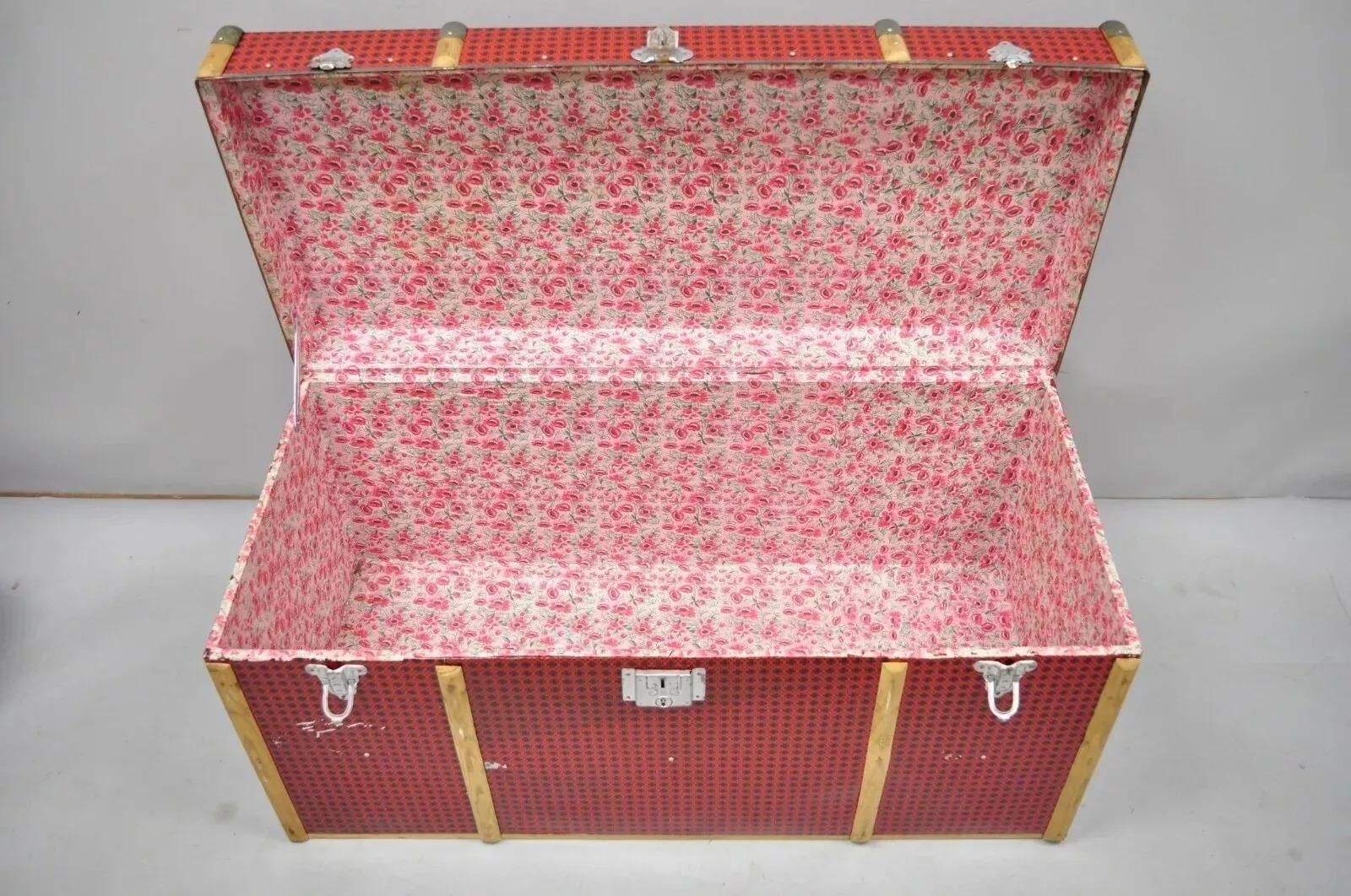 Vintage Art Deco Wood and Tin Metal Wrapped Red Faux Cane Wicker Chest Trunk Box For Sale 2