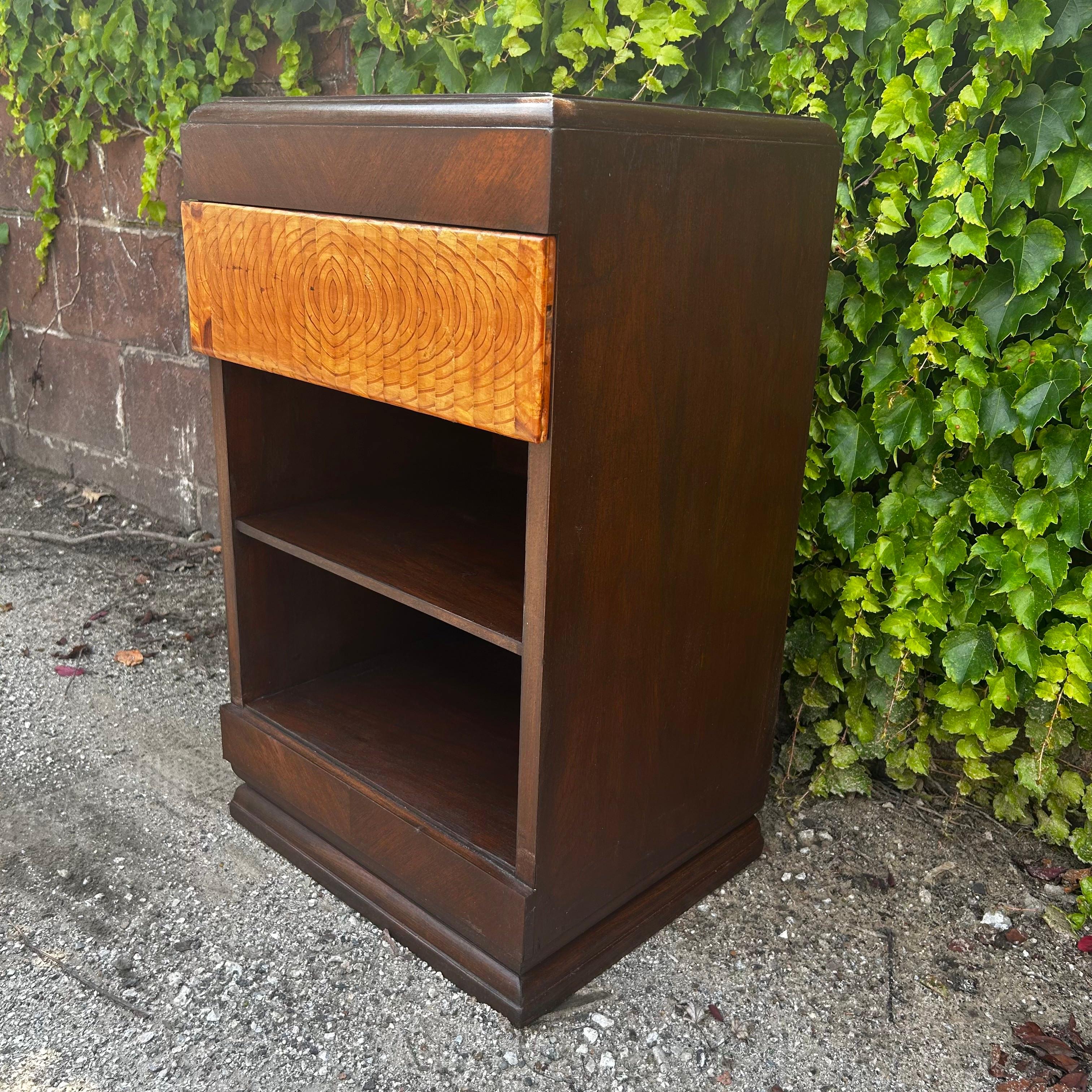 American Vintage Art Deco Wood Side Table  For Sale