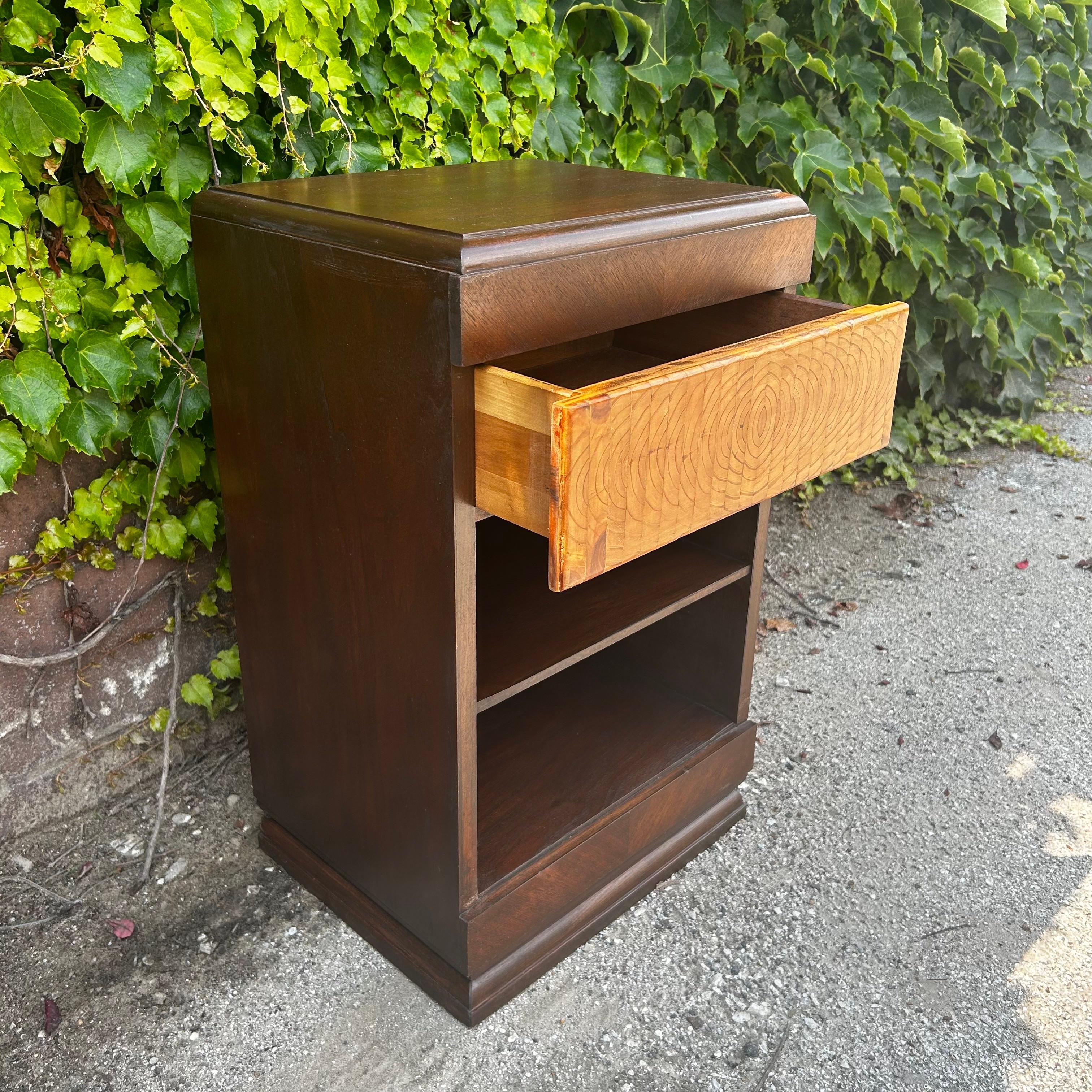 Vintage Art Deco Wood Side Table  In Good Condition For Sale In Munster, IN