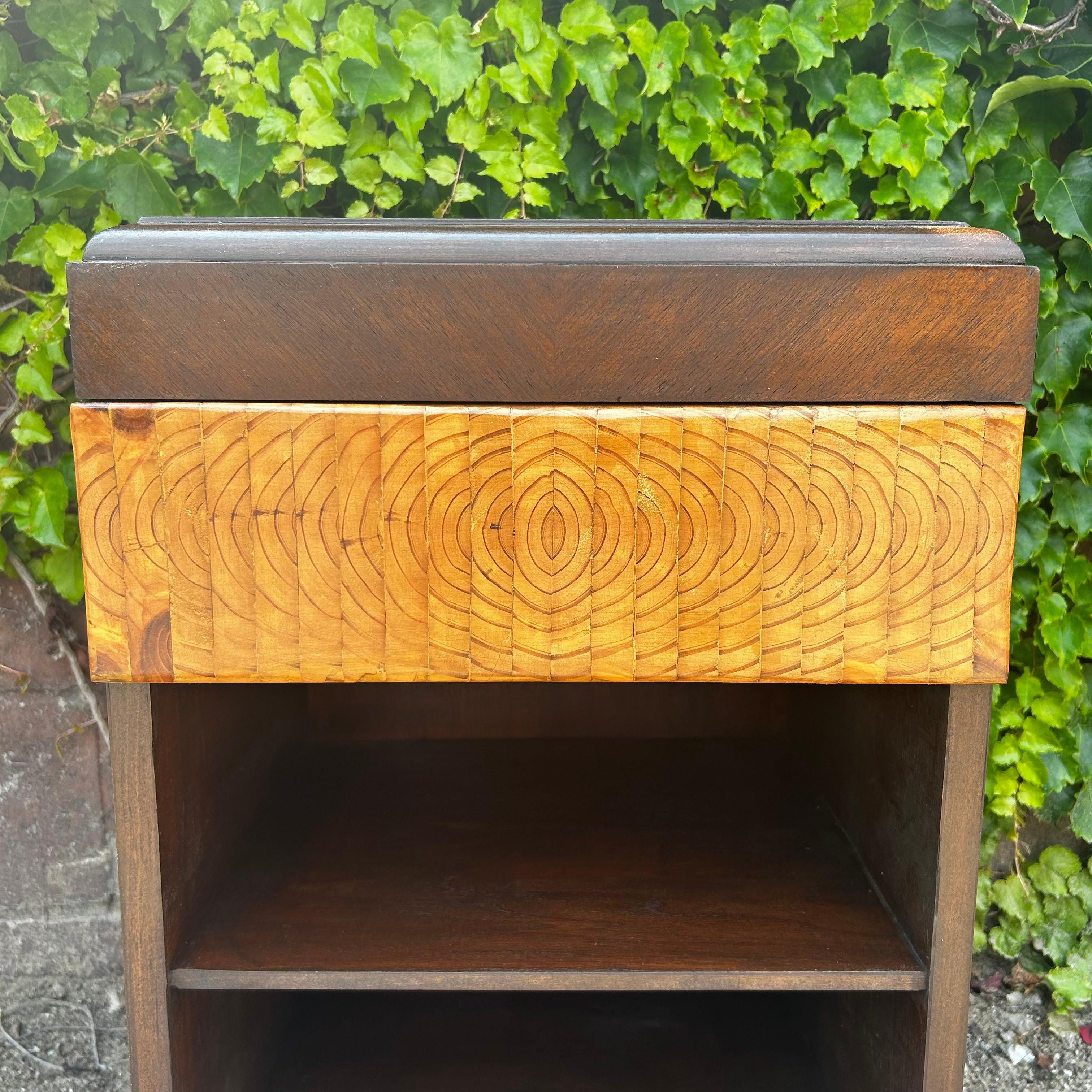 20th Century Vintage Art Deco Wood Side Table  For Sale