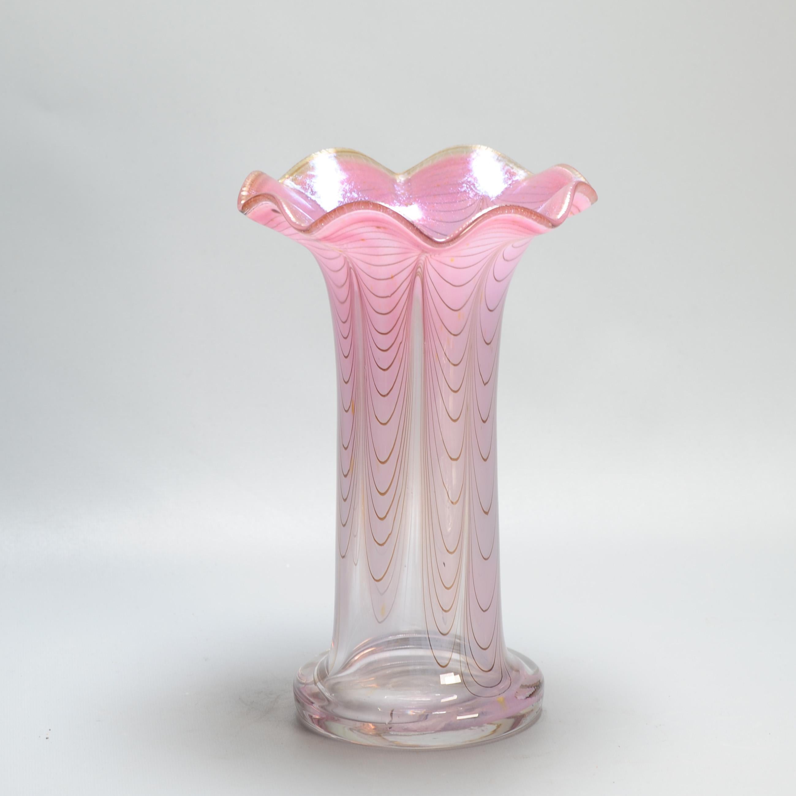 Art Erwin Eisch Glass Allemagne vase rose en forme de fleur en vente 2