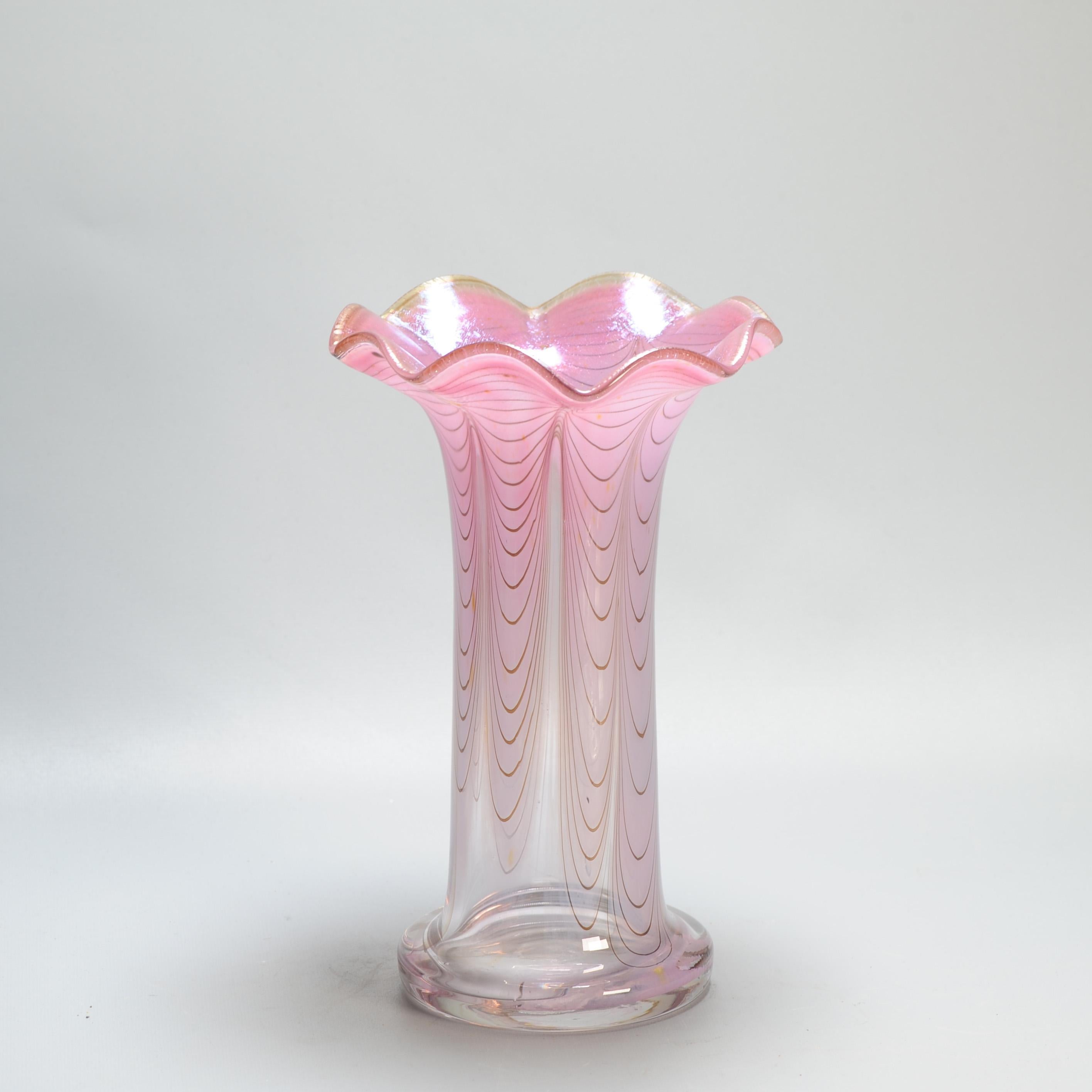 Art Erwin Eisch Glass Allemagne vase rose en forme de fleur en vente 3
