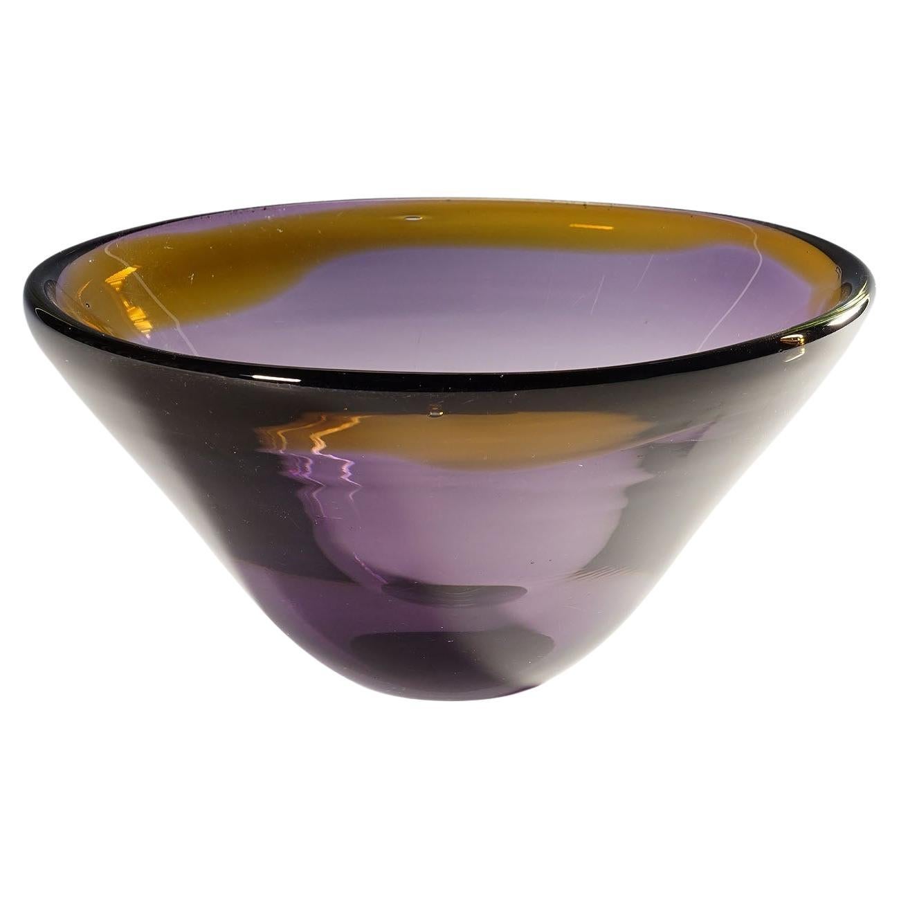 Vintage Art Glas Bowl by Willy Johannsen for Hadeland (attr.) 1957 For Sale
