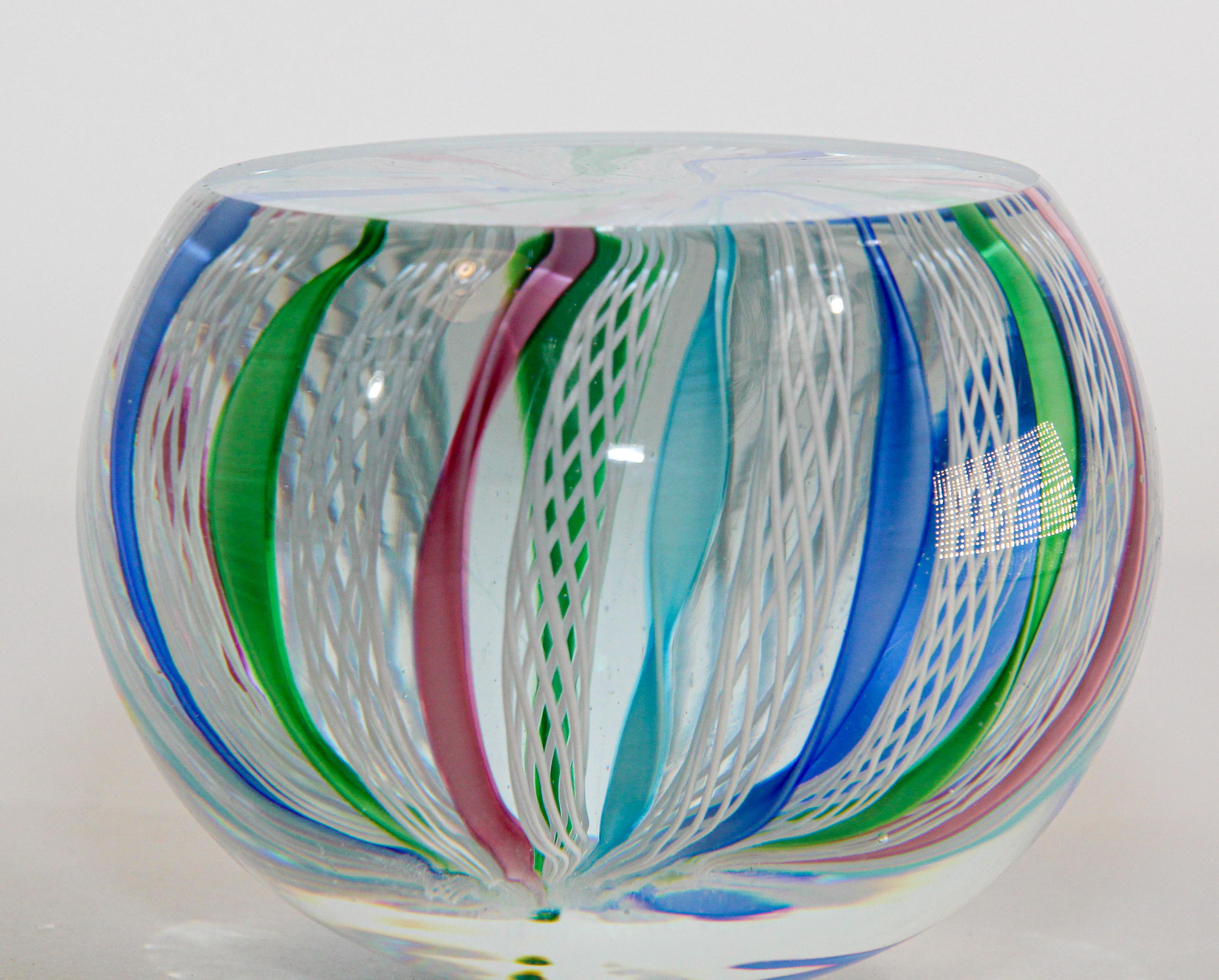 Mid-Century Modern Vintage Fratelli Toso Murano Ribbons Italian Decorative Paper Weight Swirl Desig