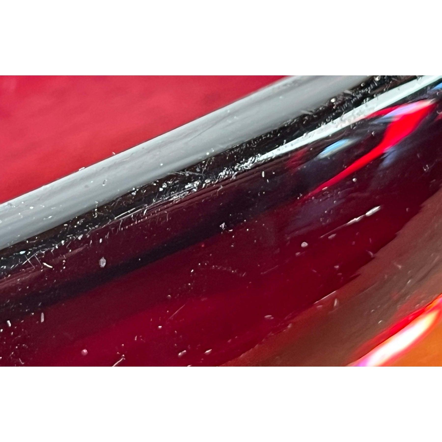 Cenicero vintage de vidrio artístico en rojo, años 70 en venta 3