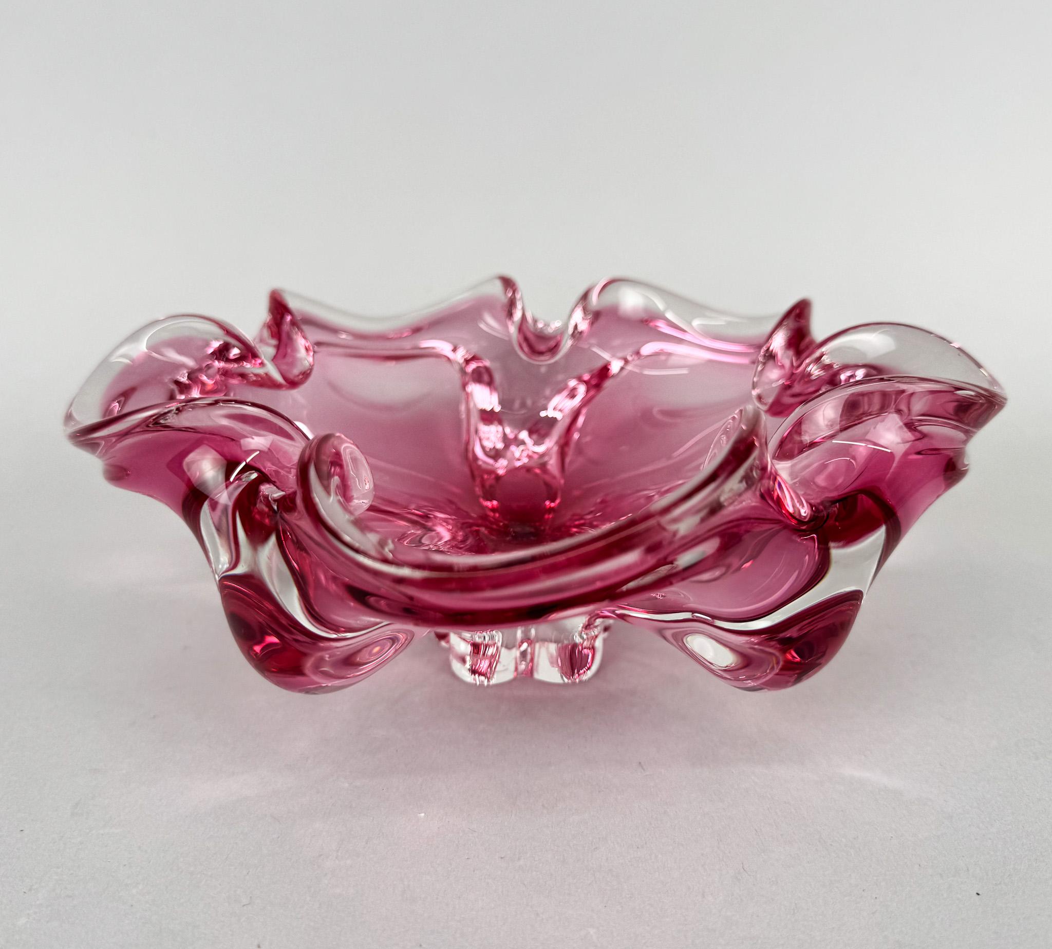 Mid-Century Modern Bol en verre d'art vintage de Josef Hospodka pour Chribska Glassworks, années 1960 en vente