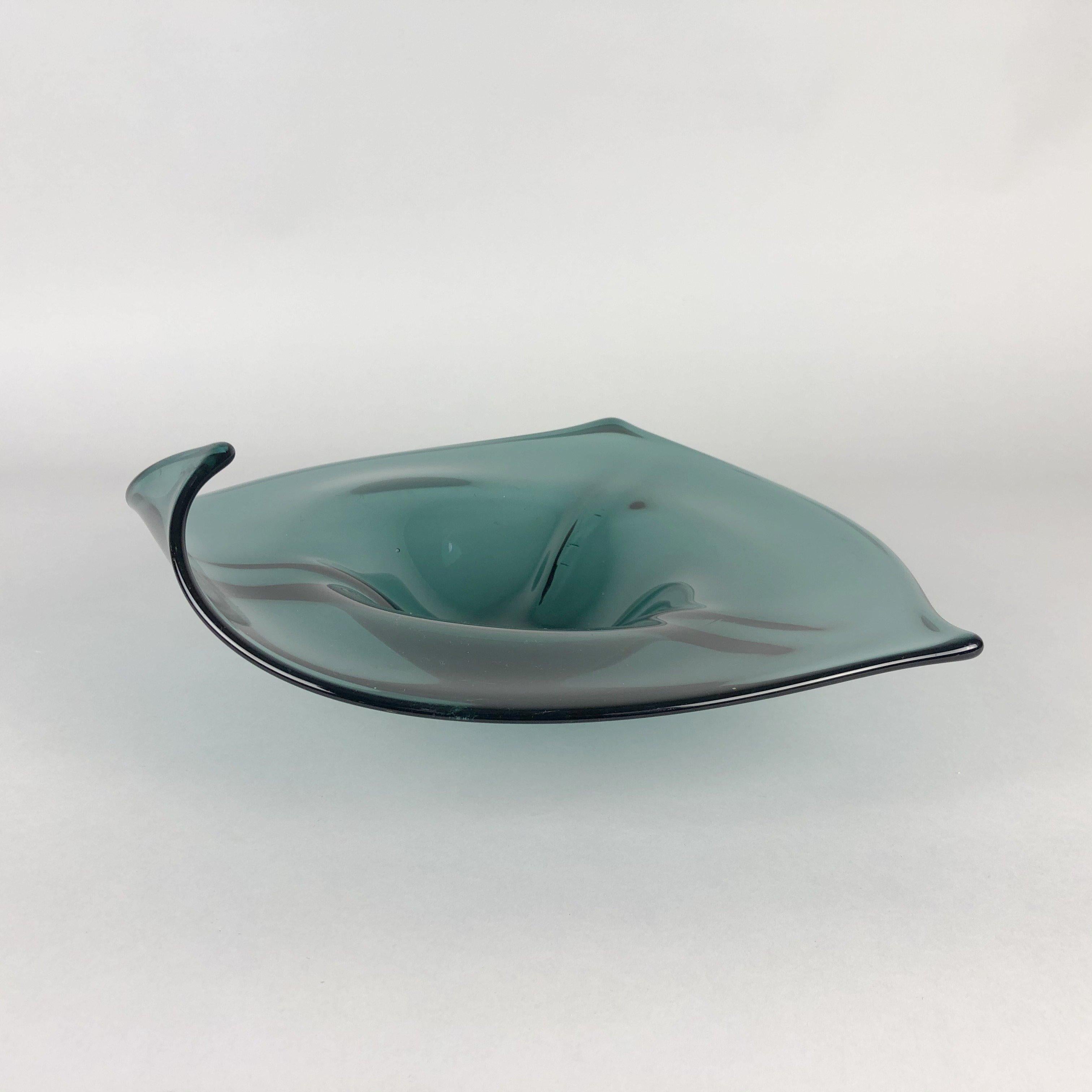 Vintage Art Glass Bowl, Czechoslovakia, 1960's In Good Condition For Sale In Praha, CZ