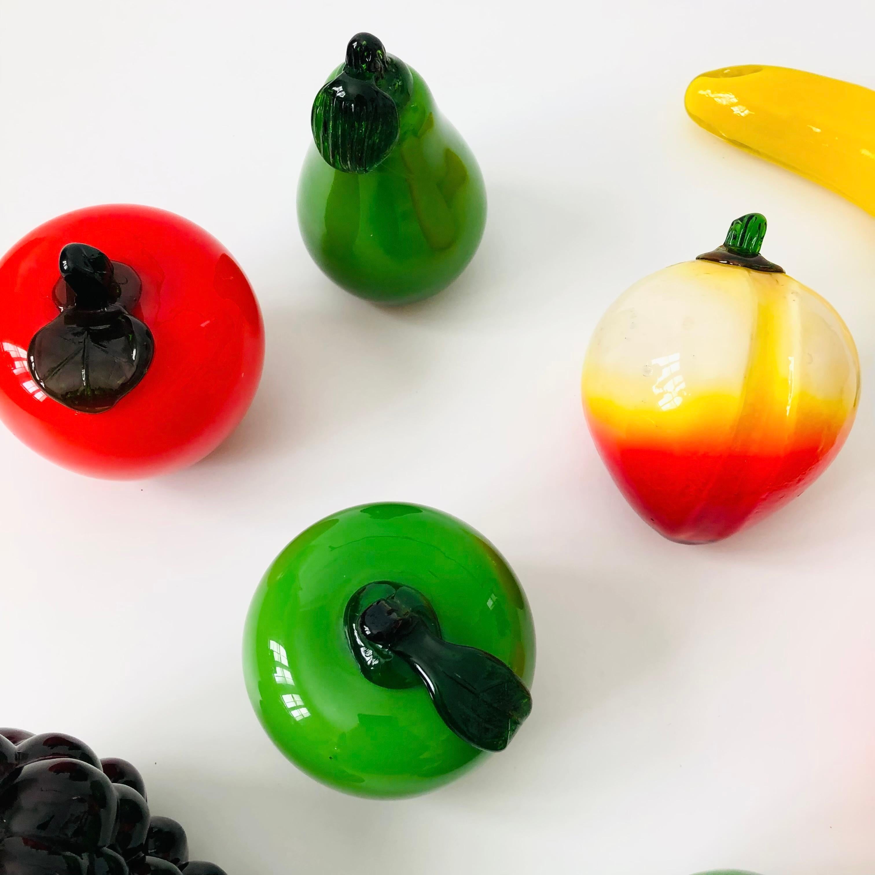 20th Century Vintage Art Glass Fruit - Set of 8 For Sale