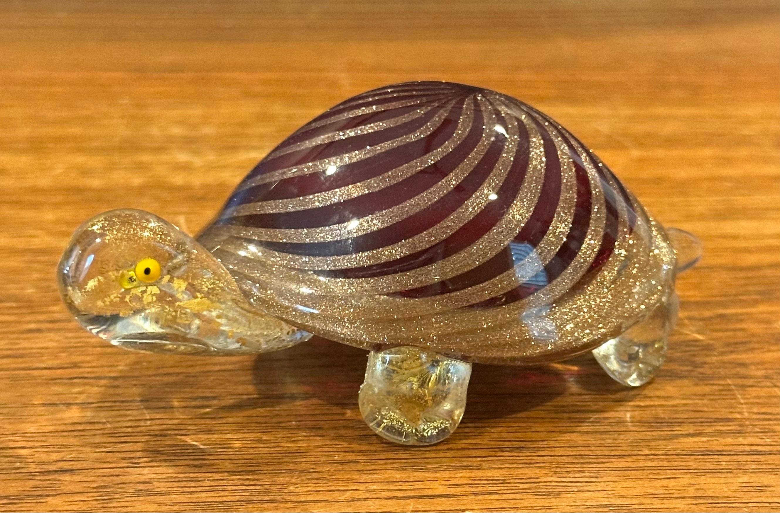 Mid-Century moderno Scultura di tartaruga in vetro artistico vintage di Murano in vendita