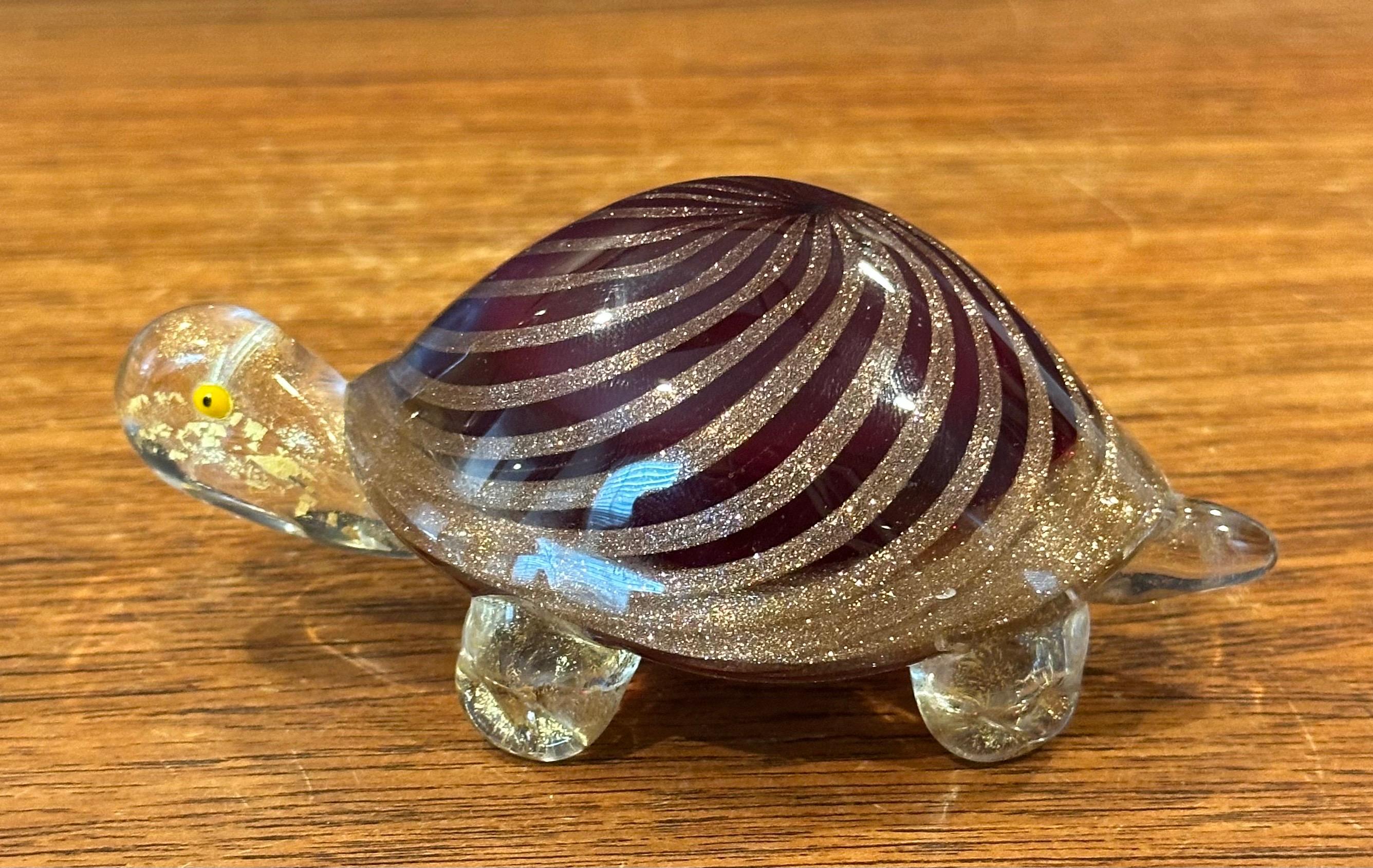 Italiano Scultura di tartaruga in vetro artistico vintage di Murano in vendita