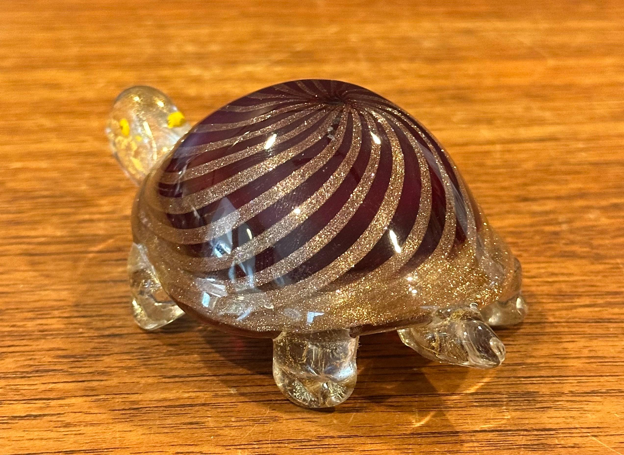 Vetro artistico Scultura di tartaruga in vetro artistico vintage di Murano in vendita