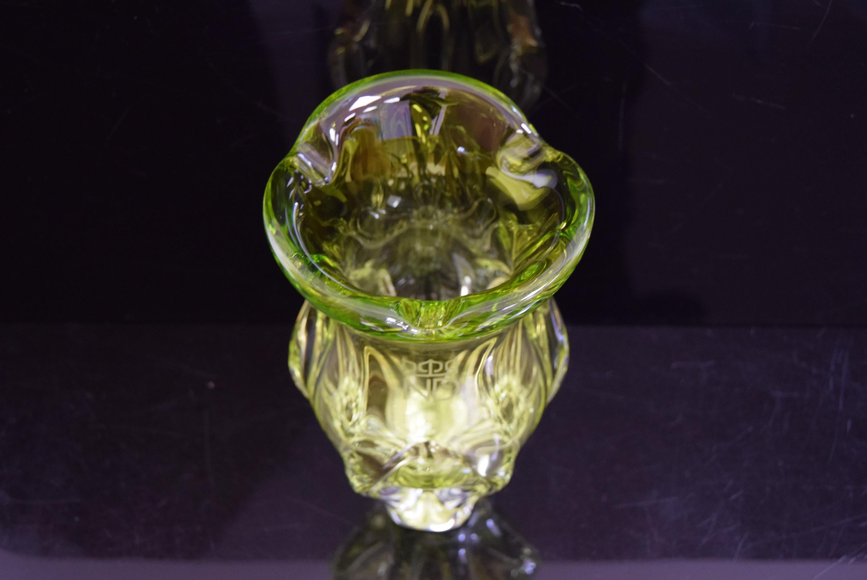 Mid-20th Century Vintage Art Glass Vase Designed by Josef Hospodka , 1960s For Sale