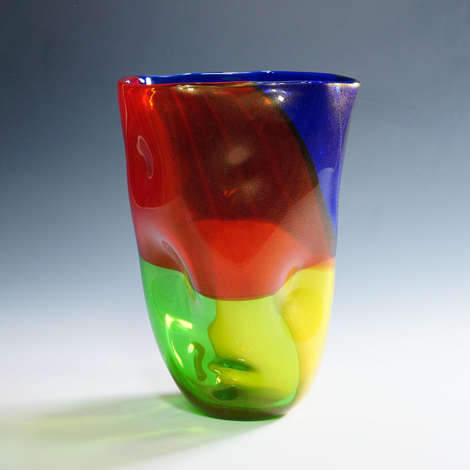 Mid-Century Modern Vintage Art Glass Vase of the 4 Quarti Series by Seguso Viro For Sale