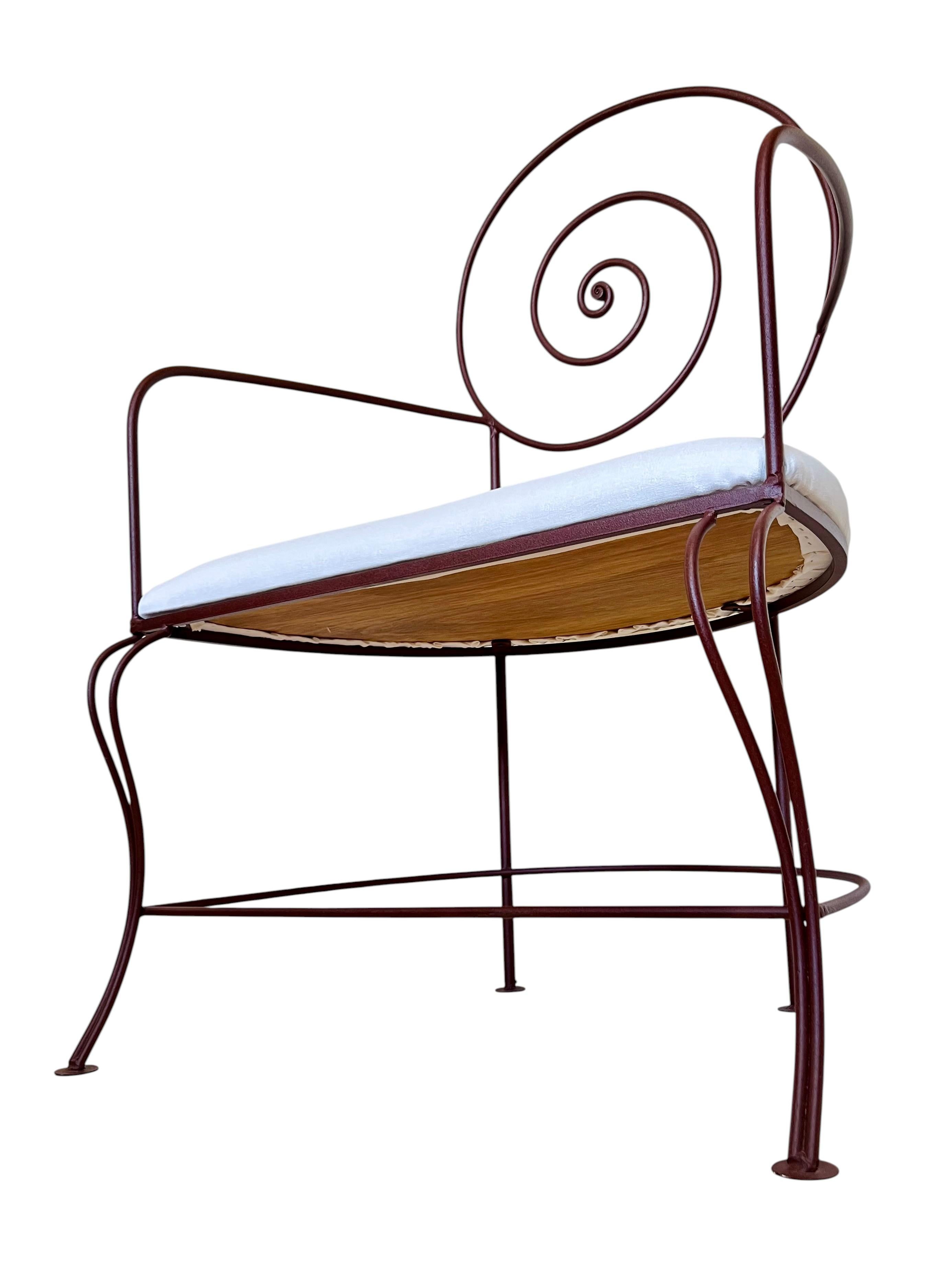 Paire de fauteuils en fer en spirale Vintage Art Nouveau Nautilus en vente 3