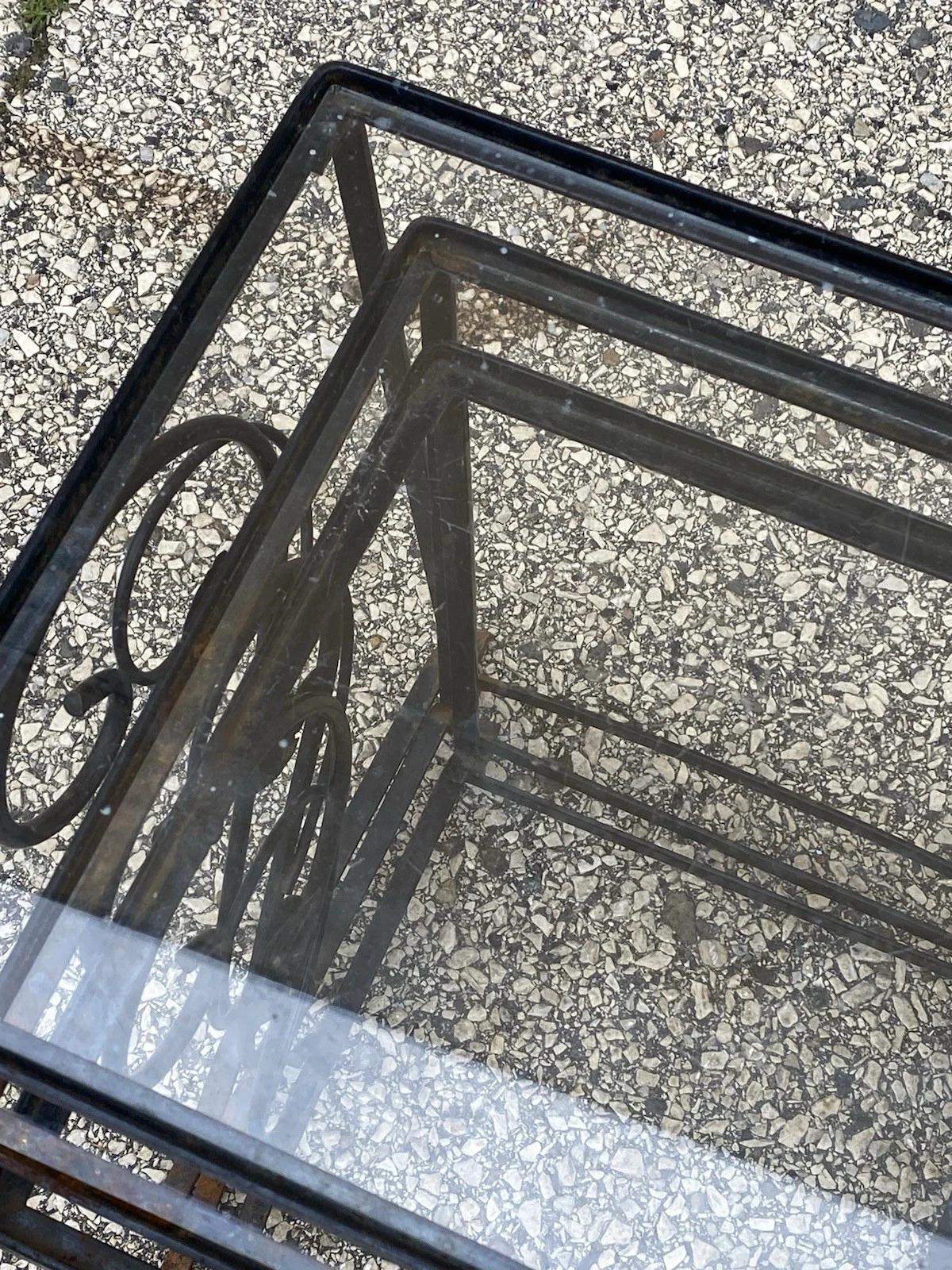 Vintage Art Nouveau Salterini Wrought Iron Garden Nesting Side Tables - 3 Pc Set For Sale 3