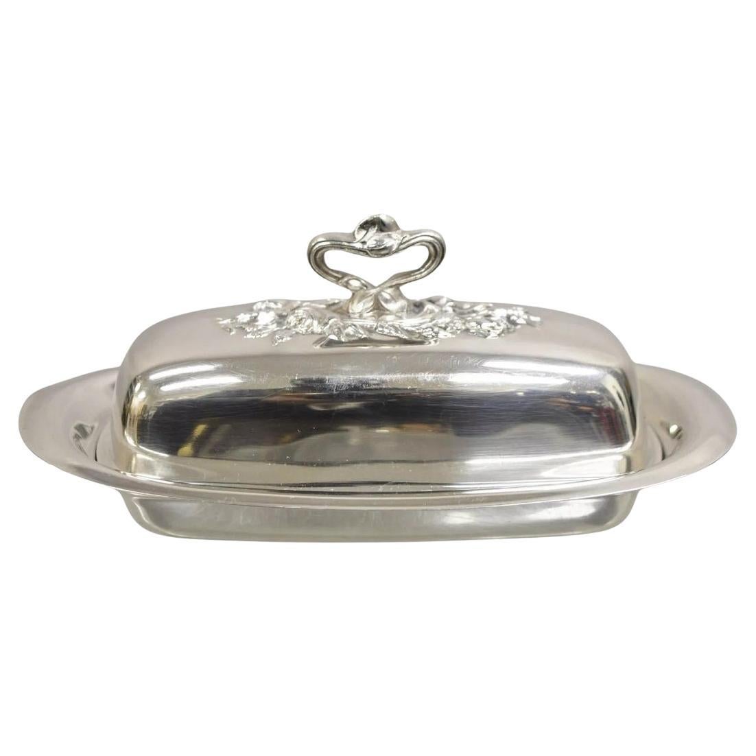 Plat à beurre Art Nouveau couvert d'argent avec revêtement en verre par Pilgrim