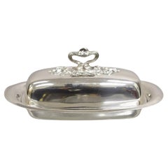 Plat à beurre Art Nouveau couvert d'argent avec revêtement en verre par Pilgrim
