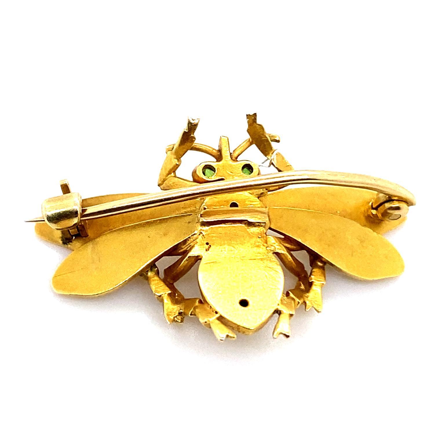 Vintage Art Nouveau Style Bee Brooch Pin Set in 18 Karat Yellow Gold For Sale 3