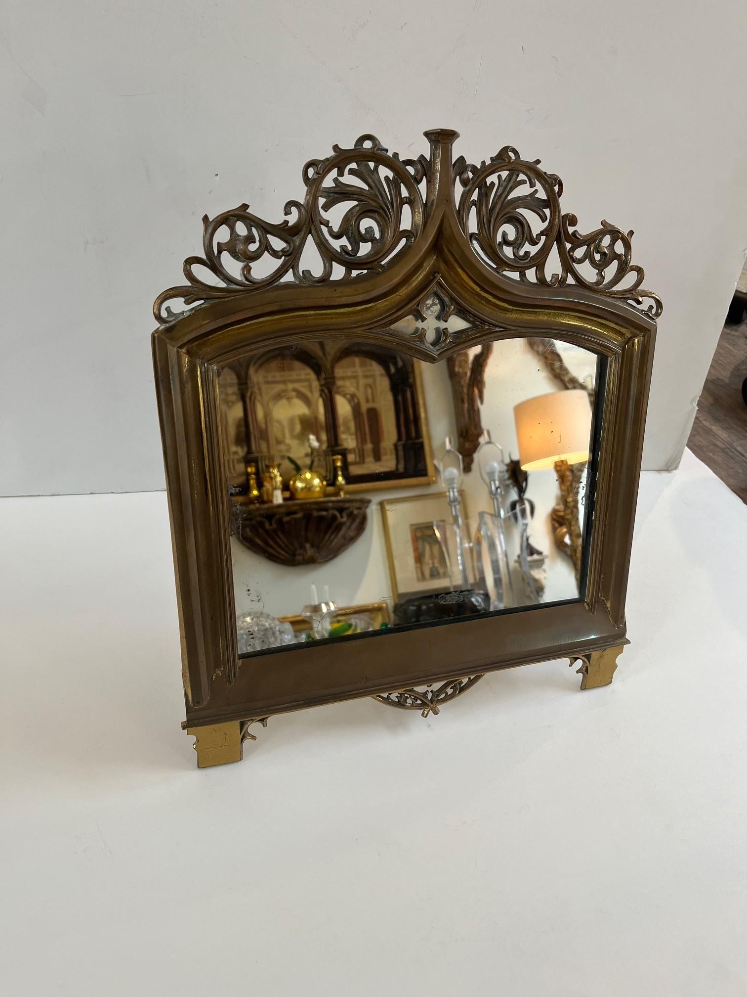 Vintage Art Nouveau Style Messing Vanity Spiegel im Angebot 3