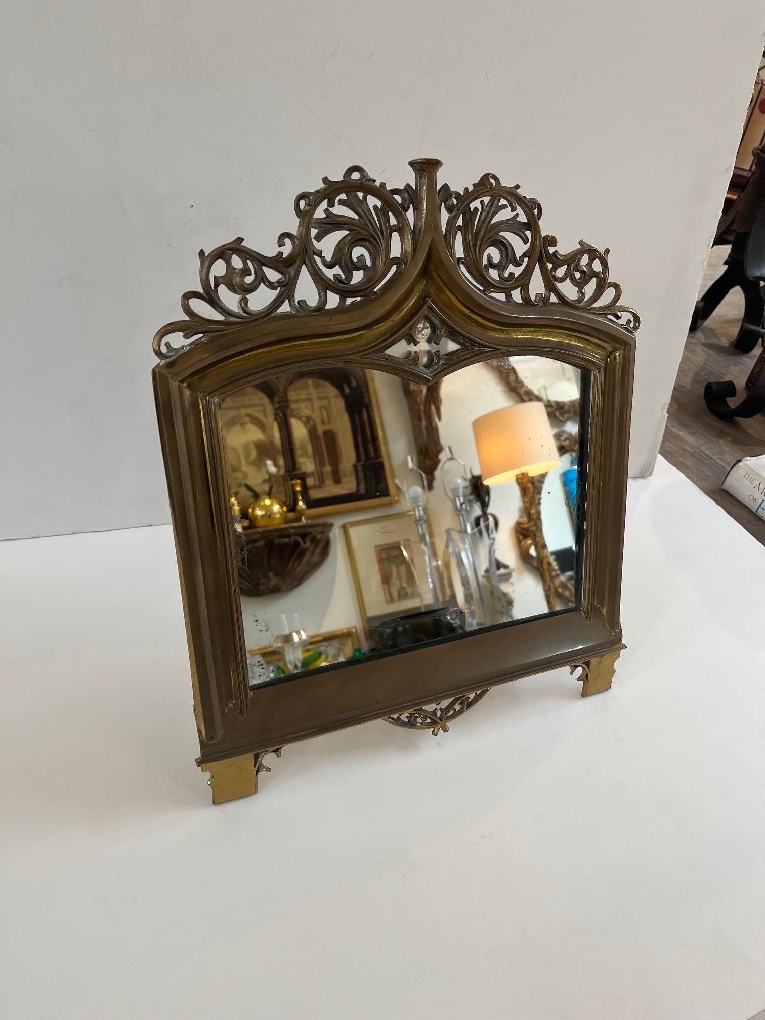 Vintage Art Nouveau Style Messing Vanity Spiegel im Angebot 6