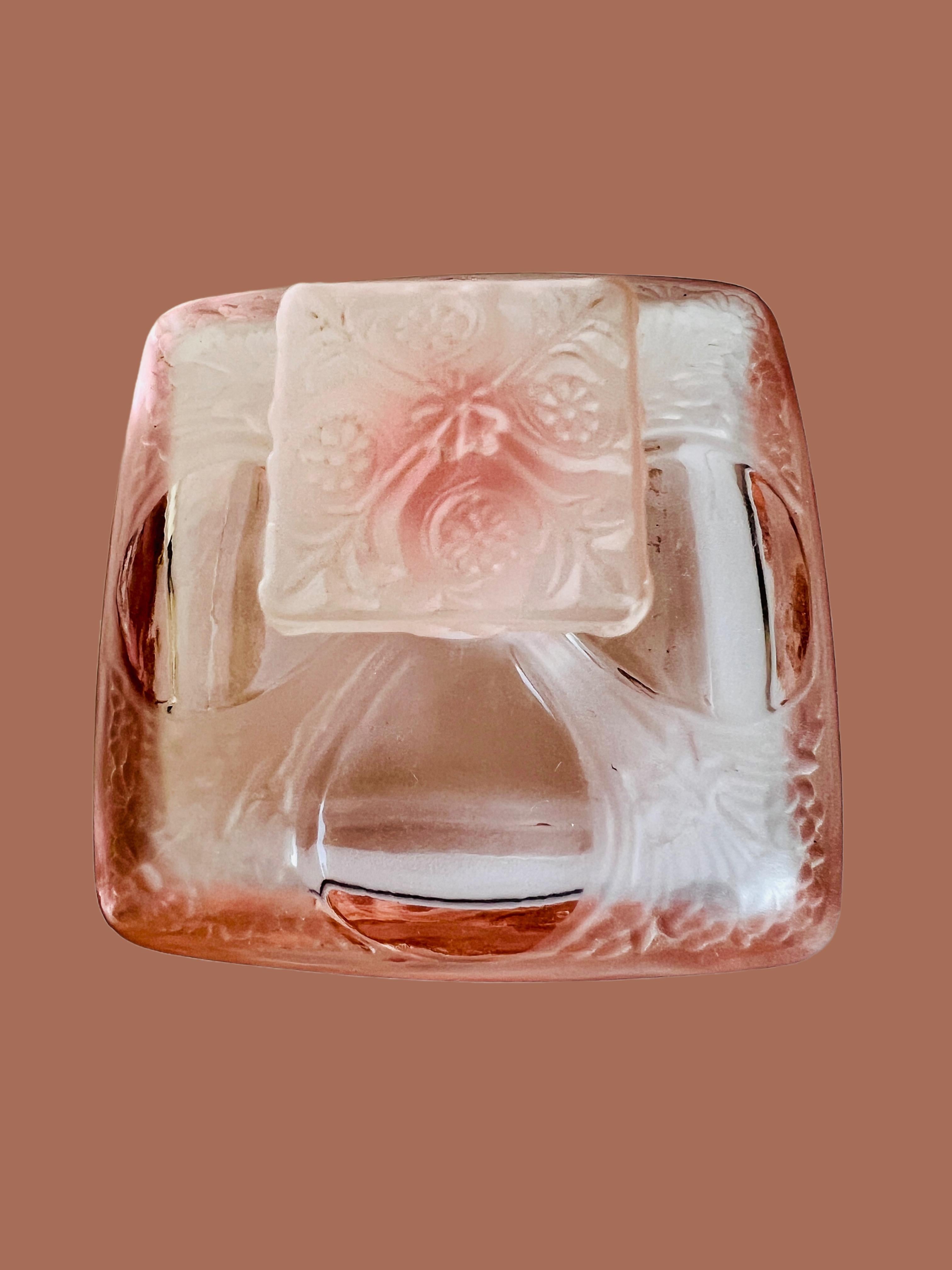 Vintage Art Nouveau Style Pink Frosted Perfume Bottle Floral Glass Stopper In Good Condition In Sausalito, CA